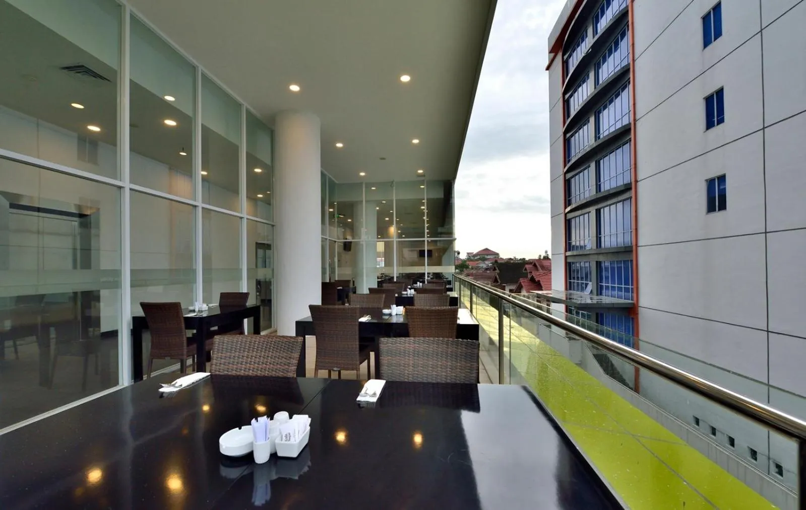 Whiz Prime Hotel Sudirman Pekanbaru
