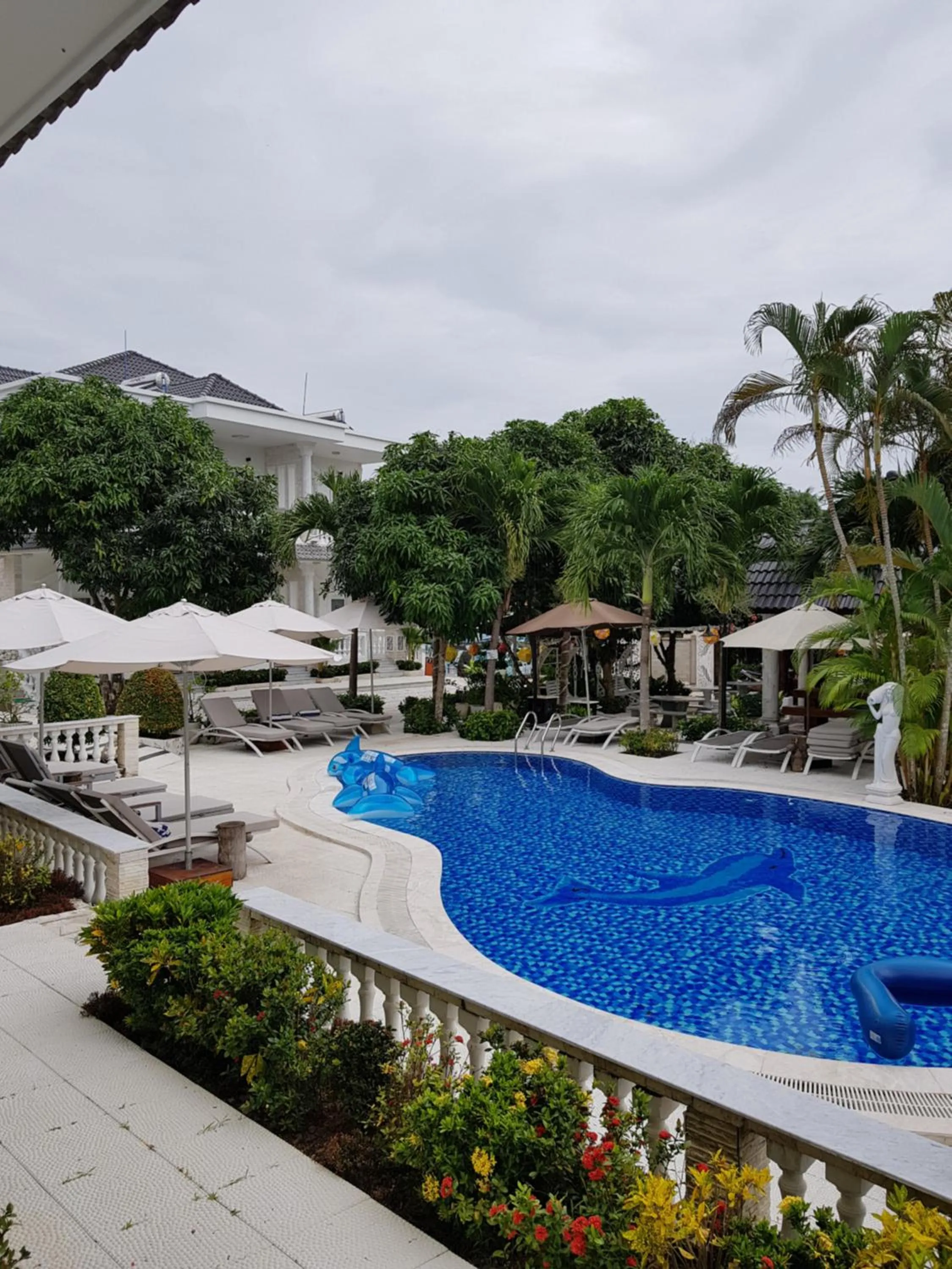 Swimming pool in Godiva Villa Phu Quoc
