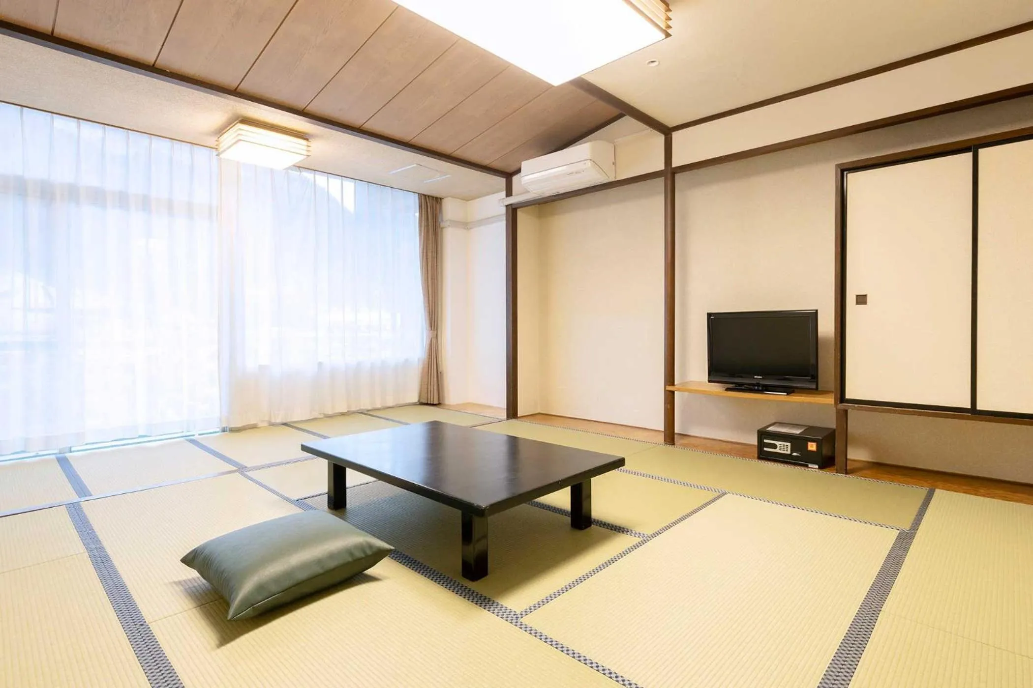 Ooedo Onsen Monogatari Premium Hotel New Shiobara