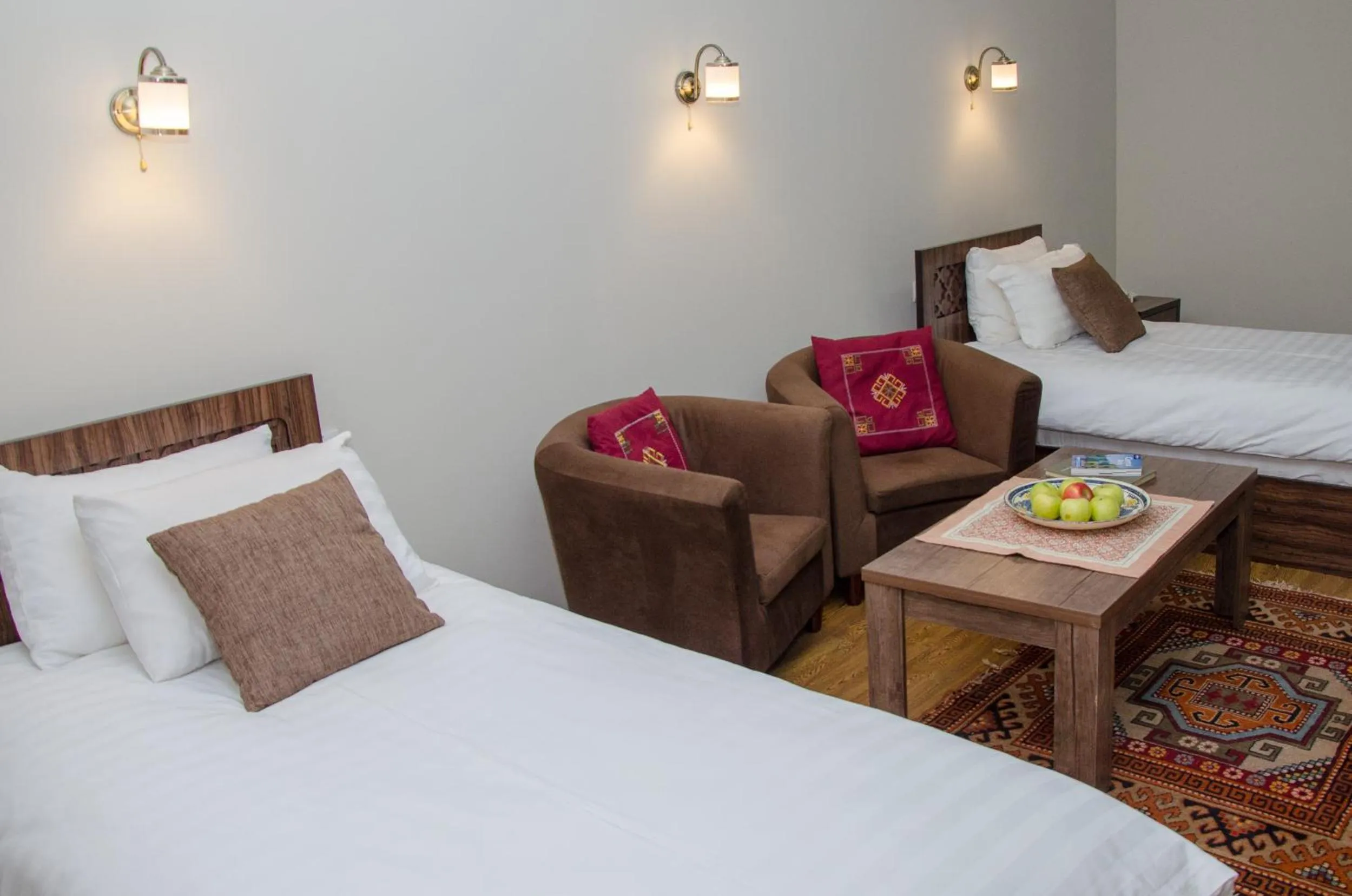 Photo of the whole room, Bed in Jipek Joli Inn