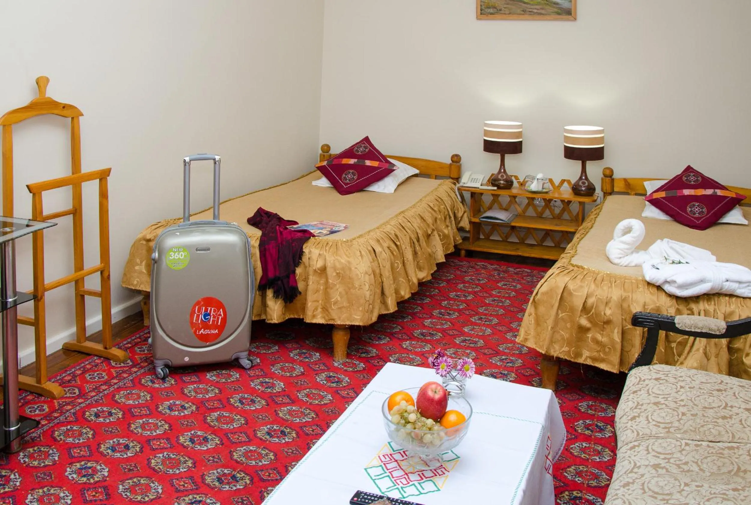Photo of the whole room, Bed in Jipek Joli Inn