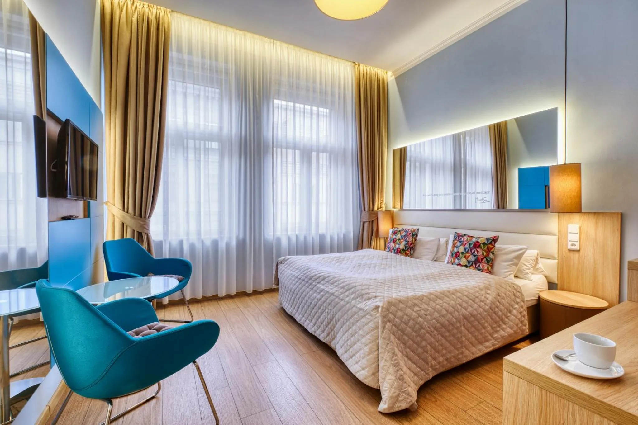 TV and multimedia, Bed in Salvator Boutique Hotel vegan-friendly