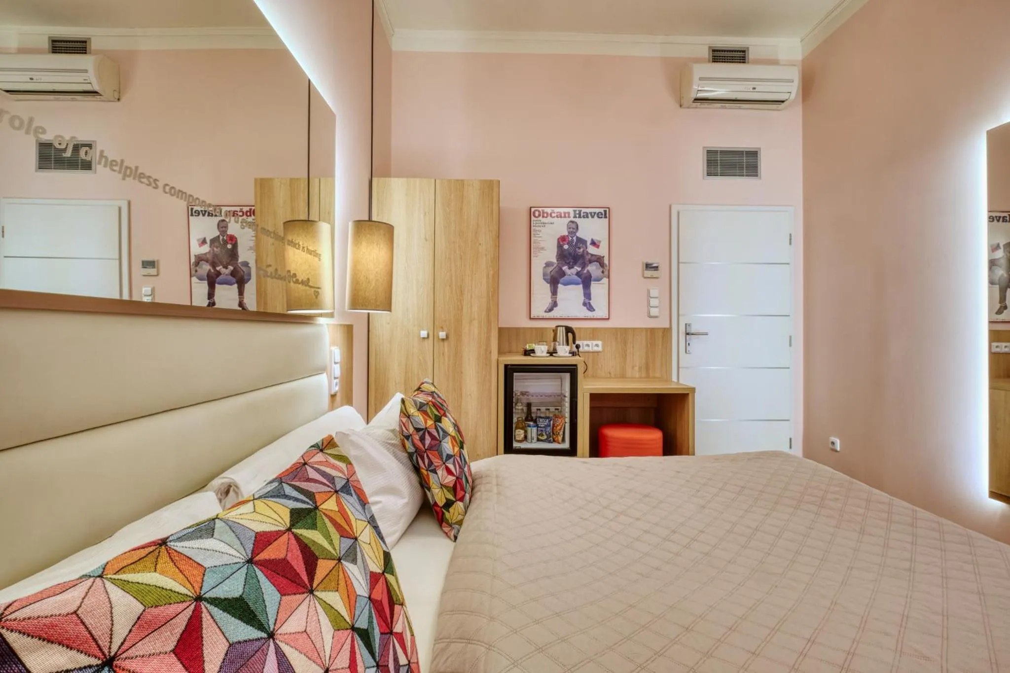 Bed in Salvator Boutique Hotel vegan-friendly