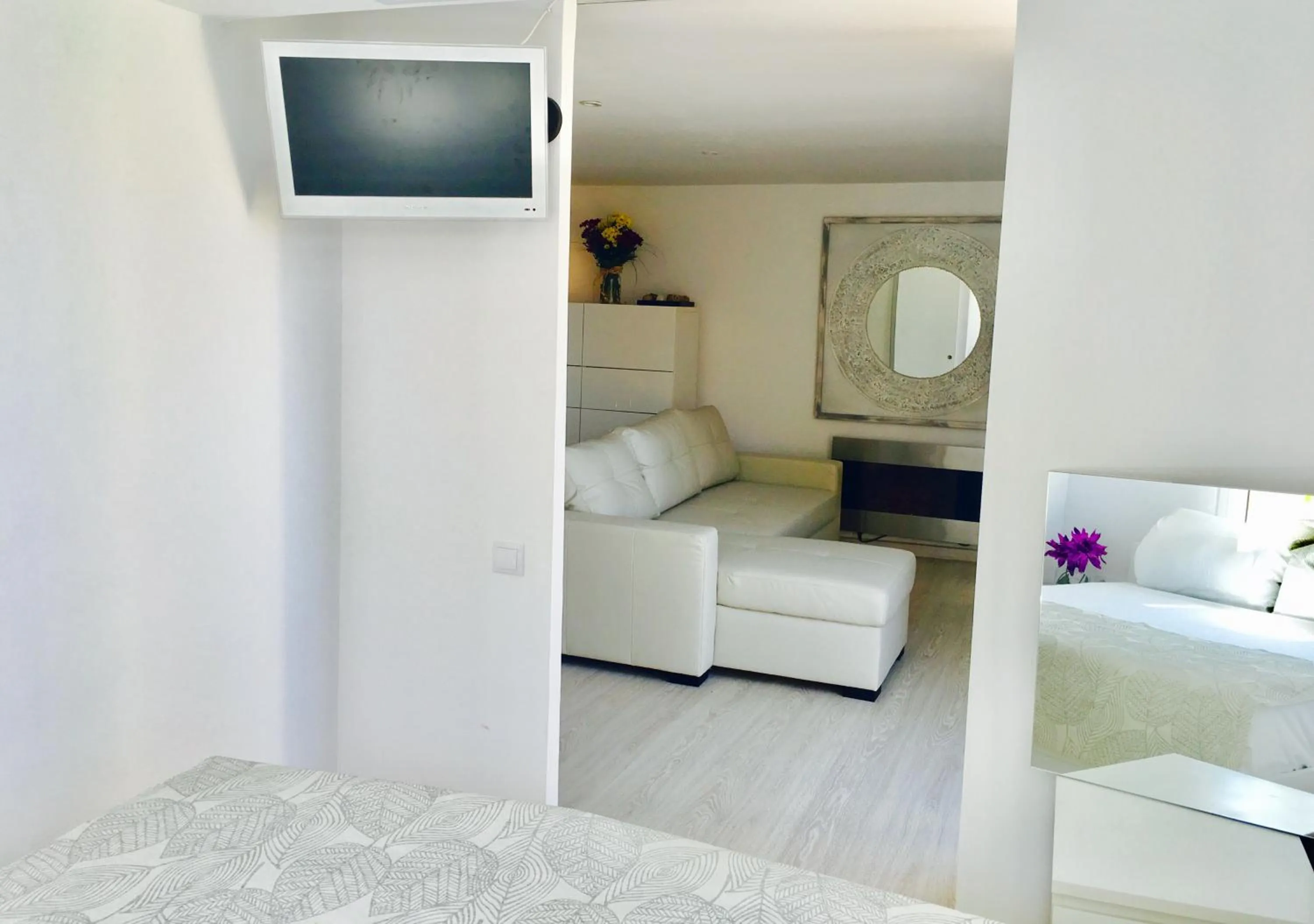 Bedroom, Bed in Panoramic Apartments Sitges