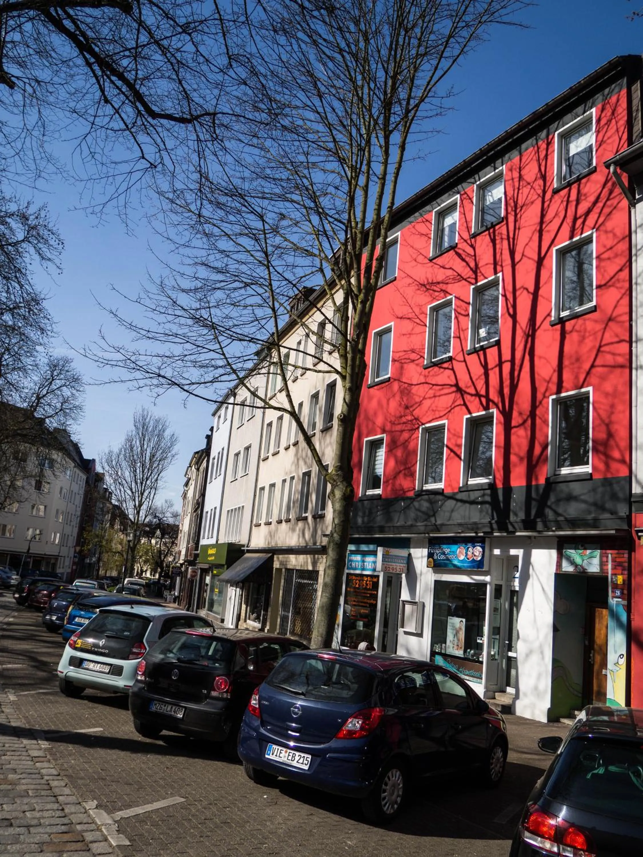 Facade/entrance in TM Suites