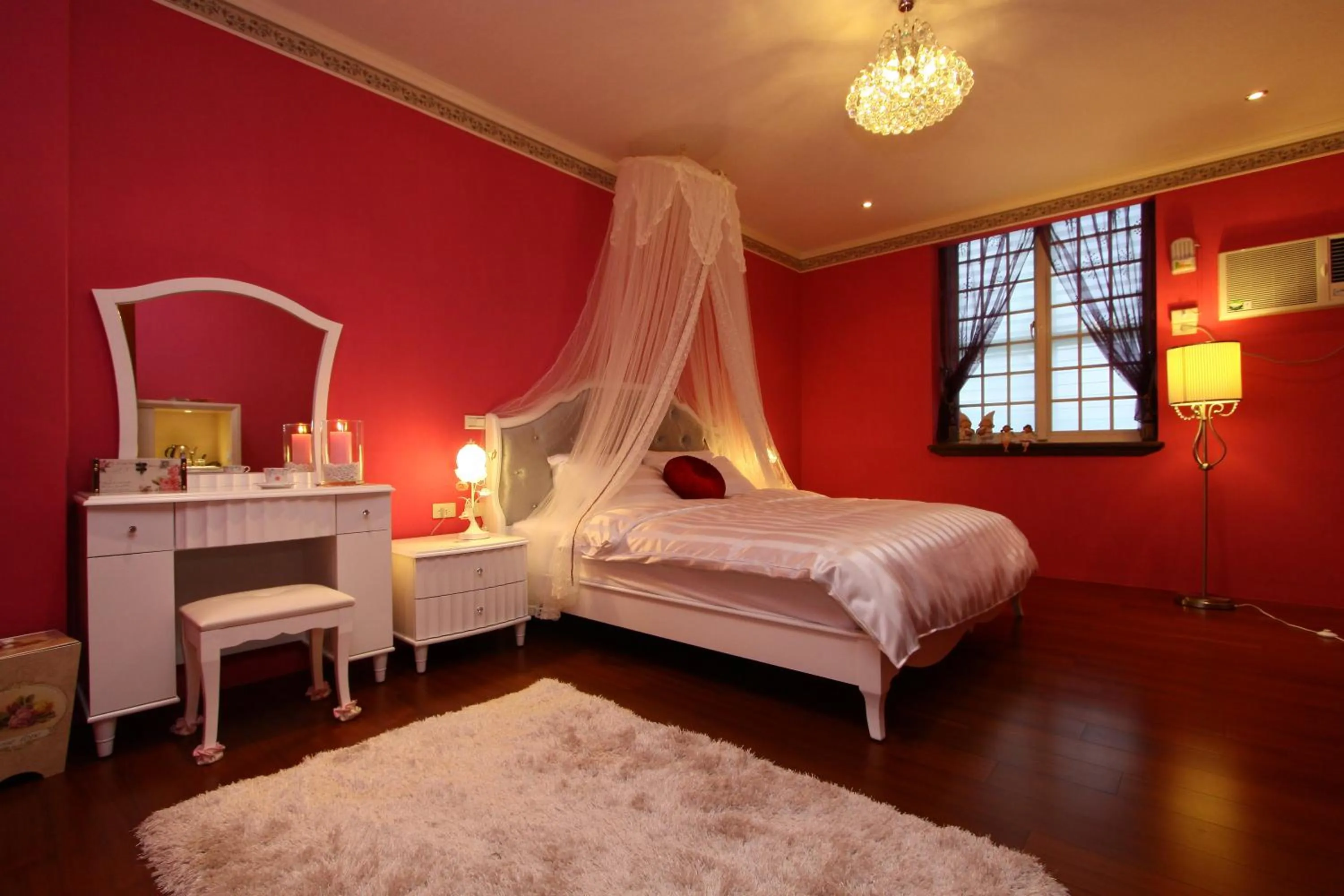 Photo of the whole room, Bed in Star Shine B&B