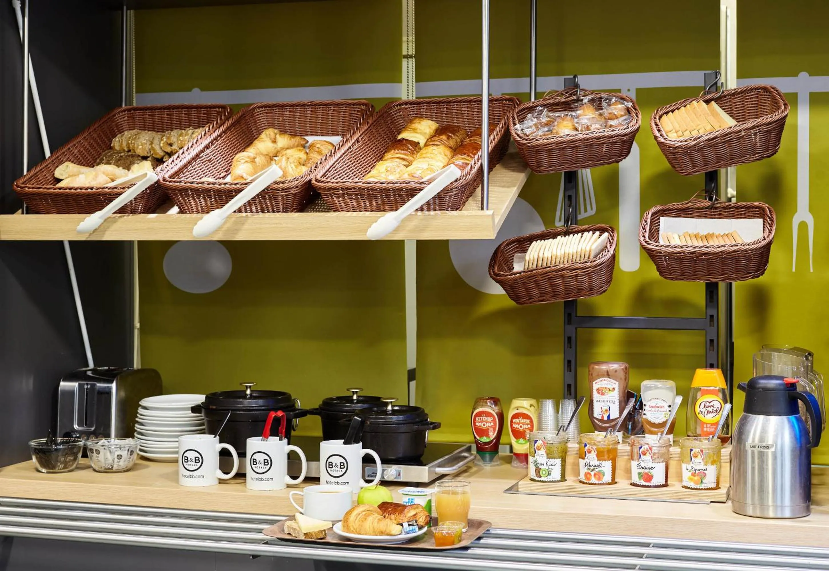 Breakfast in B&B HOTEL Evry Lisses 2