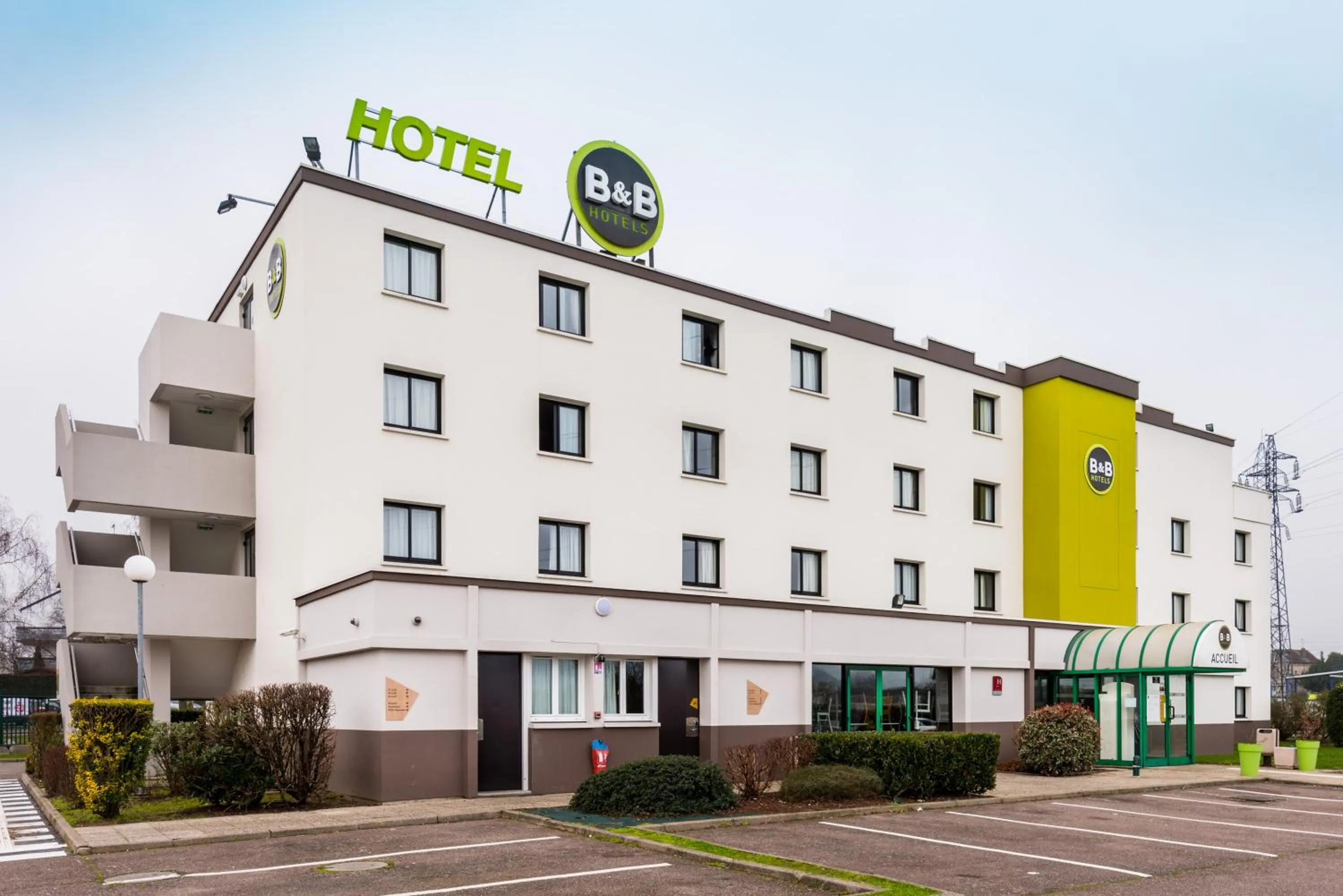 Facade/entrance in B&B HOTEL Rouen Saint-Étienne-du-Rouvray