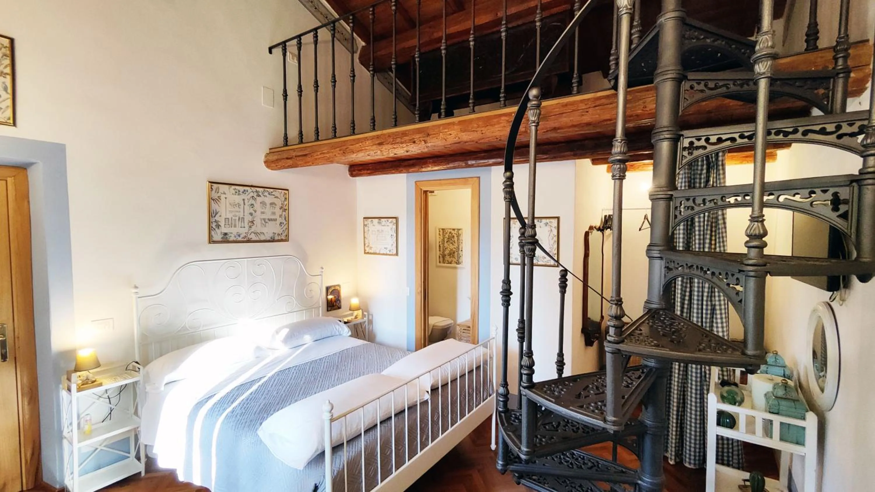 Bed in Casa Il Borghetto - Luxury Suites & Pool