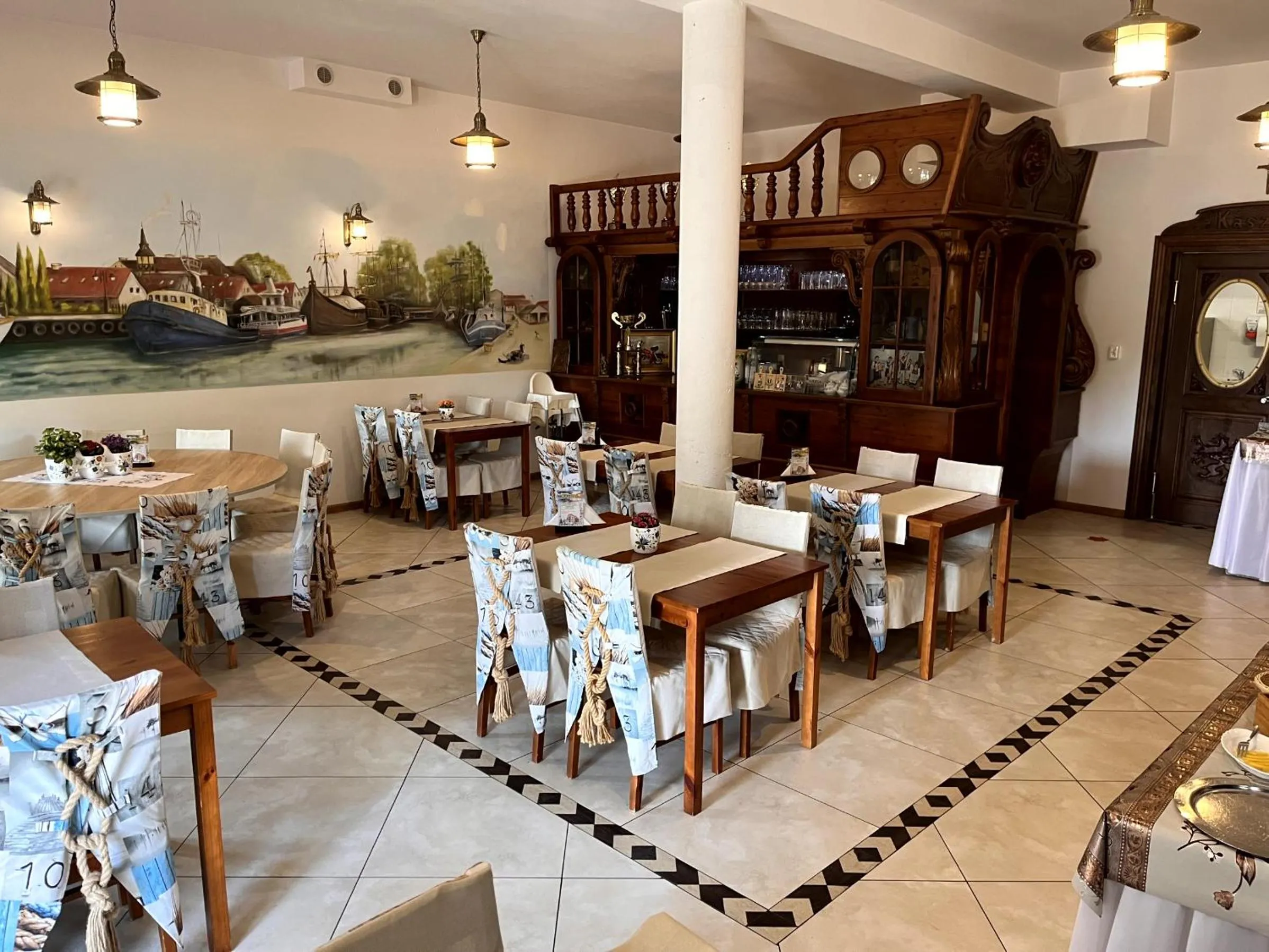 Restaurant/places to eat in Gościniec Kaszebe