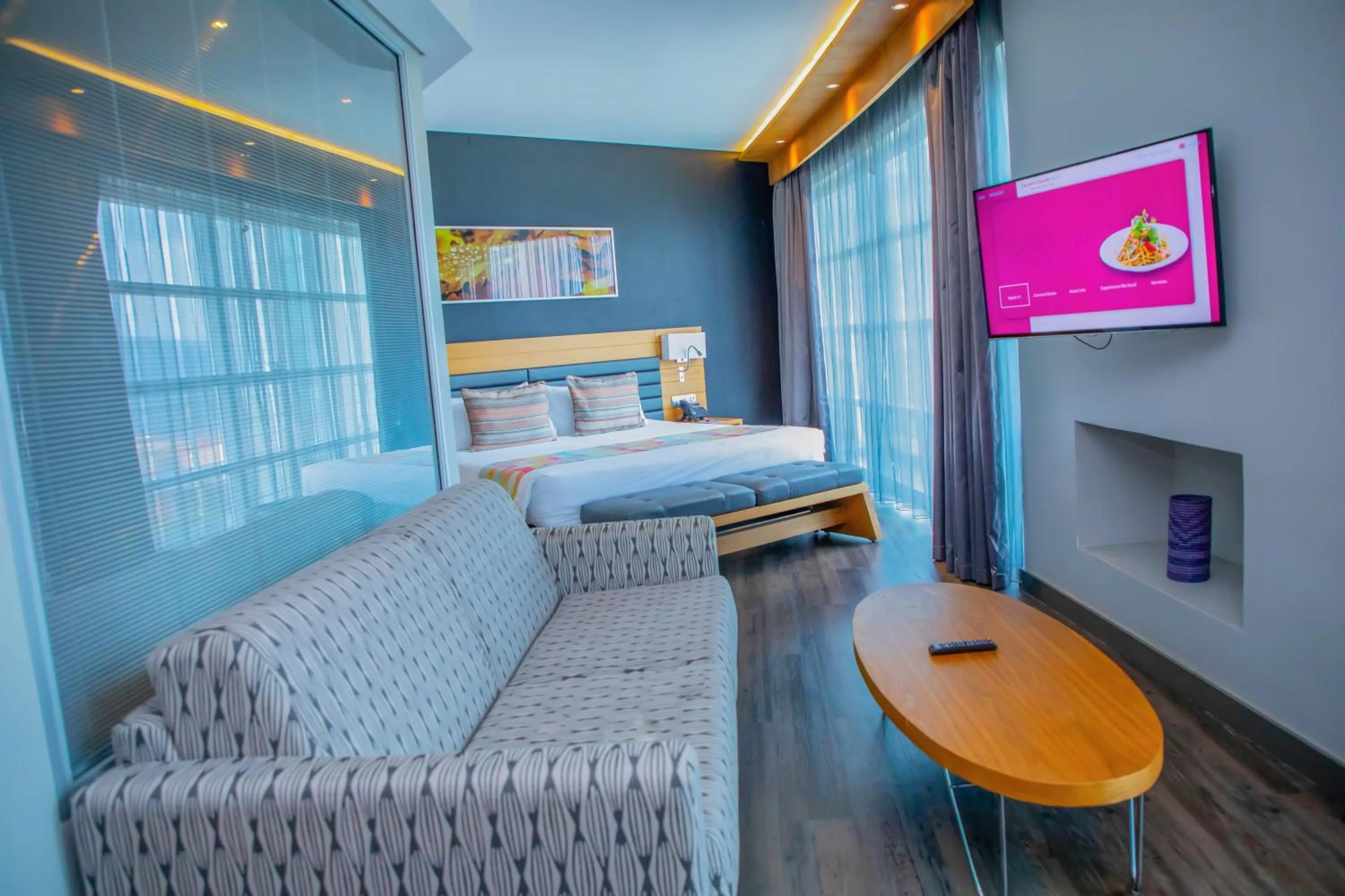 Photo of the whole room, Bed in Ubumwe Grande Hotel