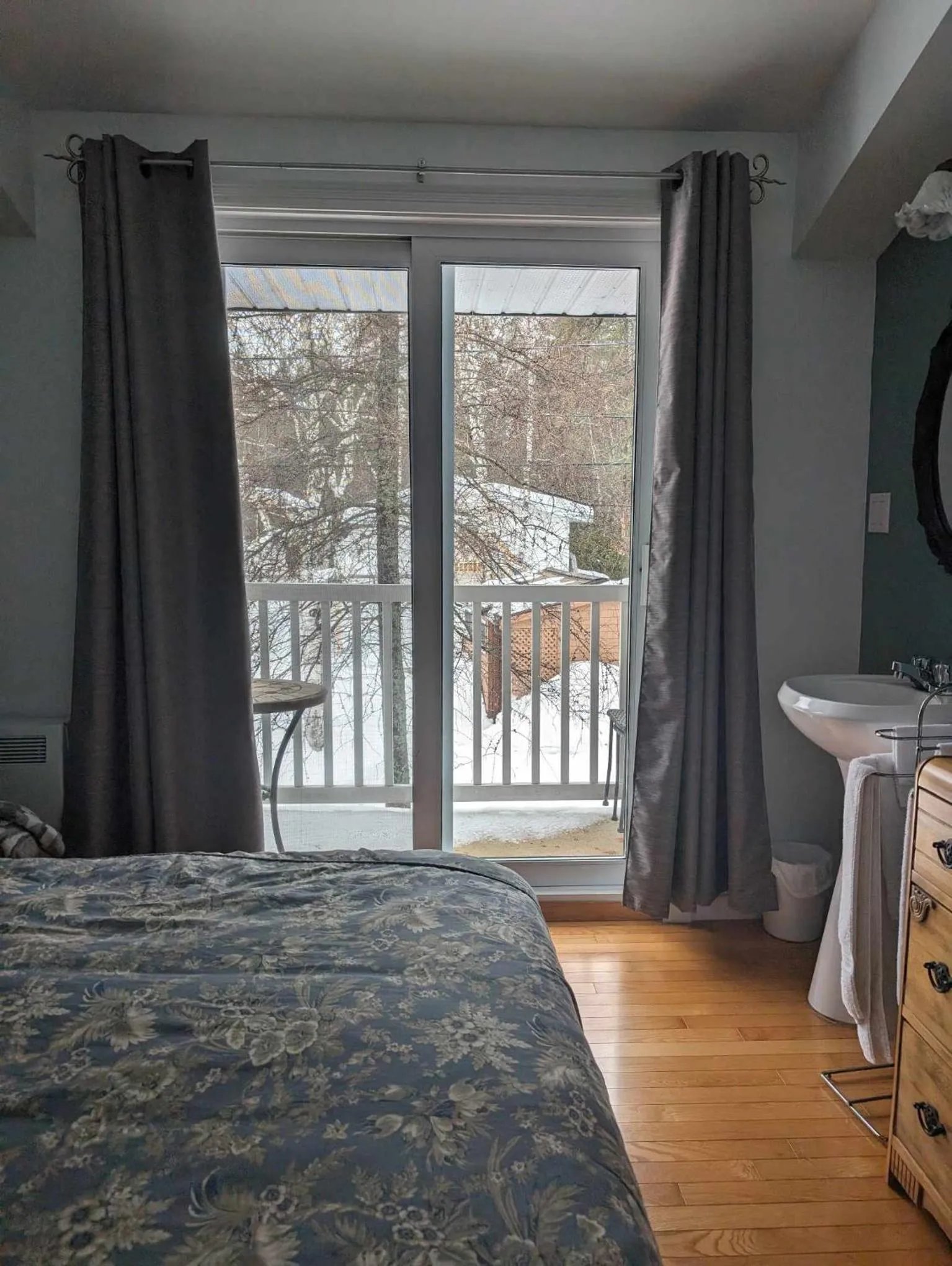 Bedroom, Bed in Gite du Lac Docteur