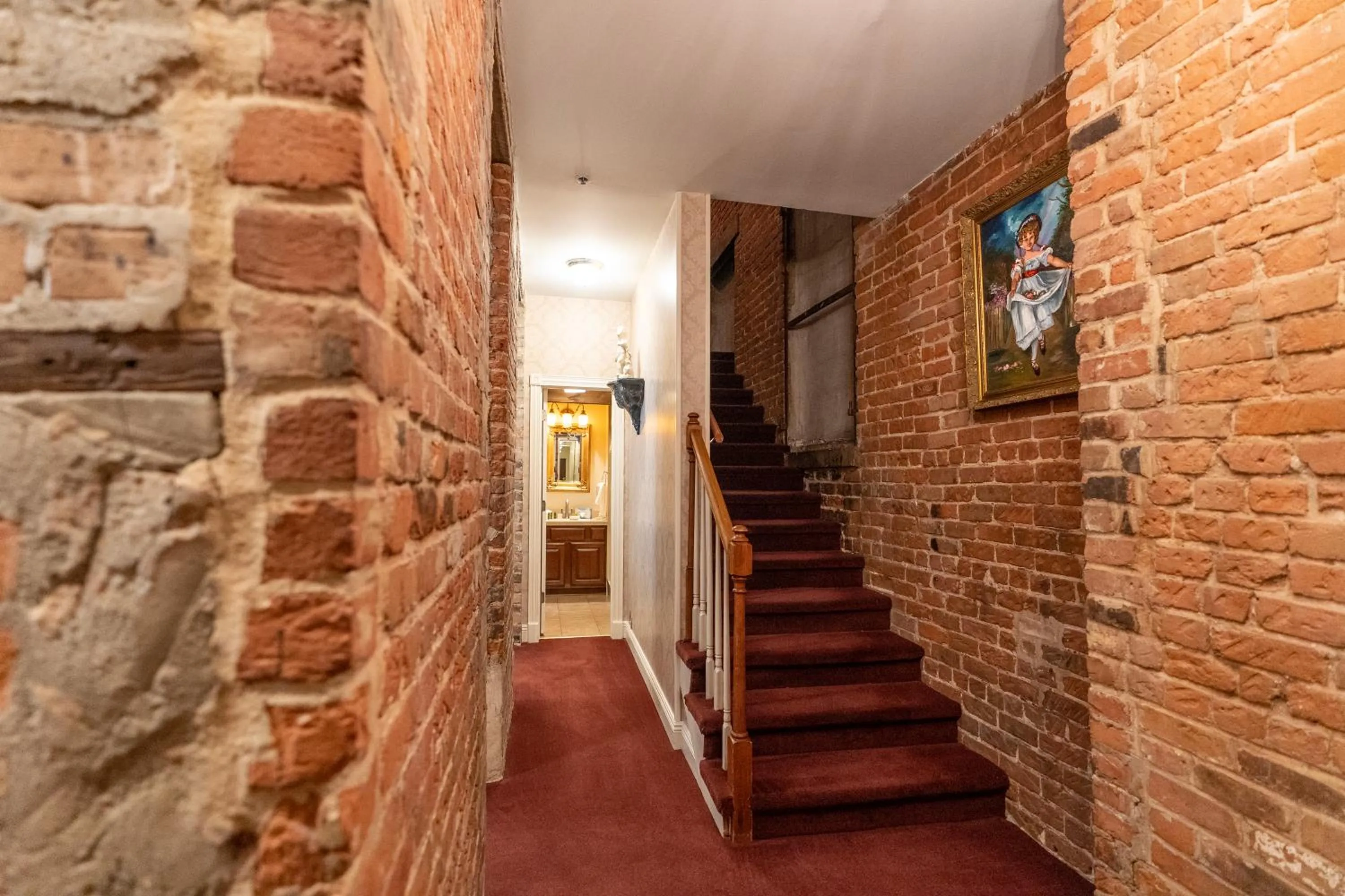 Quarter House Suites