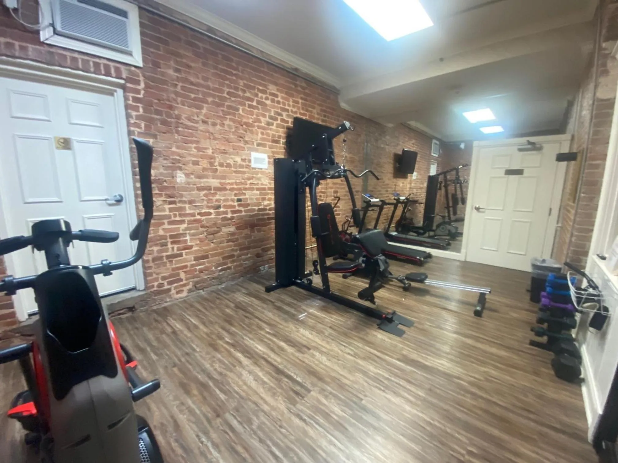 Fitness centre/facilities in Quarter House Suites