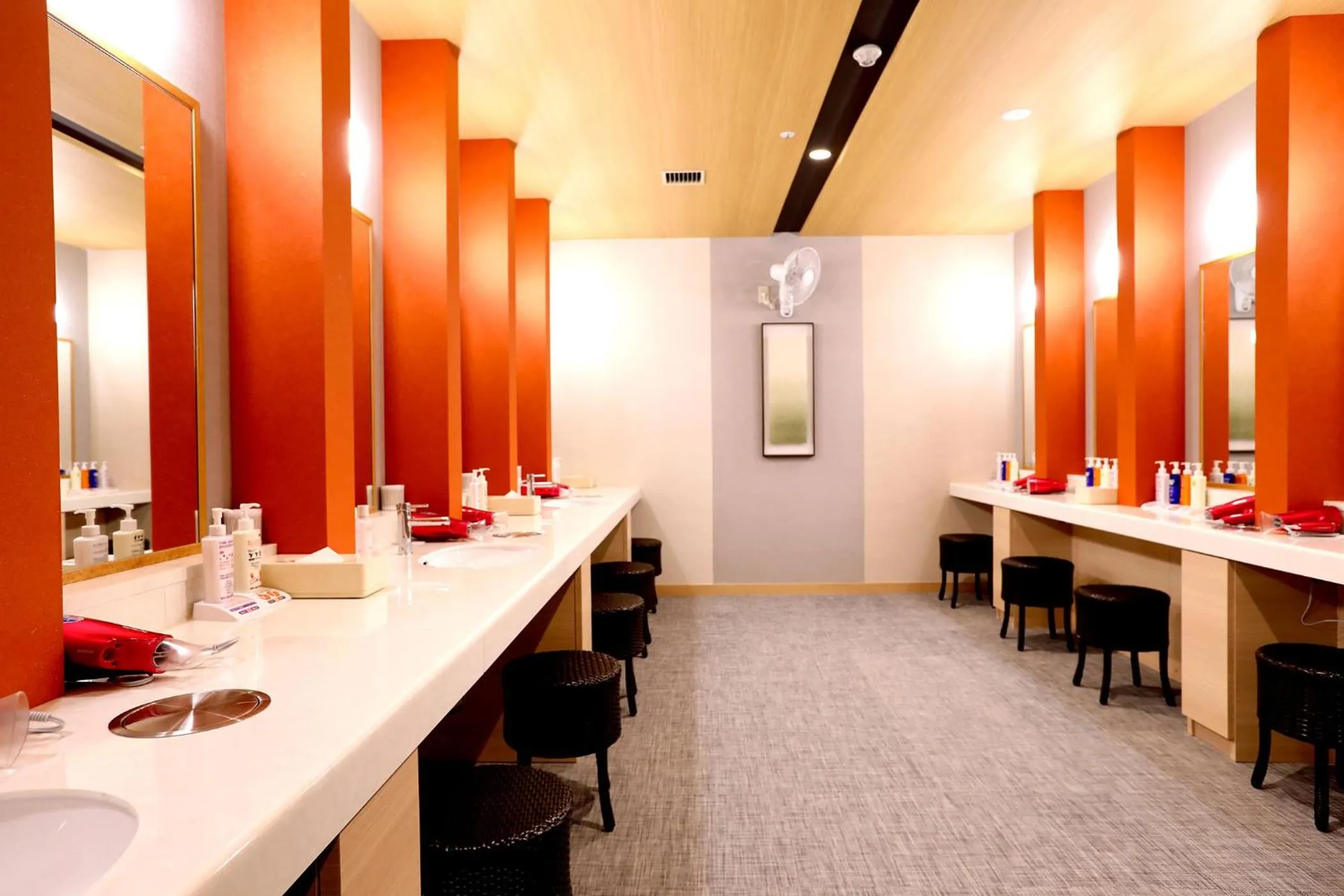 Area and facilities in Ooedo Onsen Monogatari Premium Yamashitaya