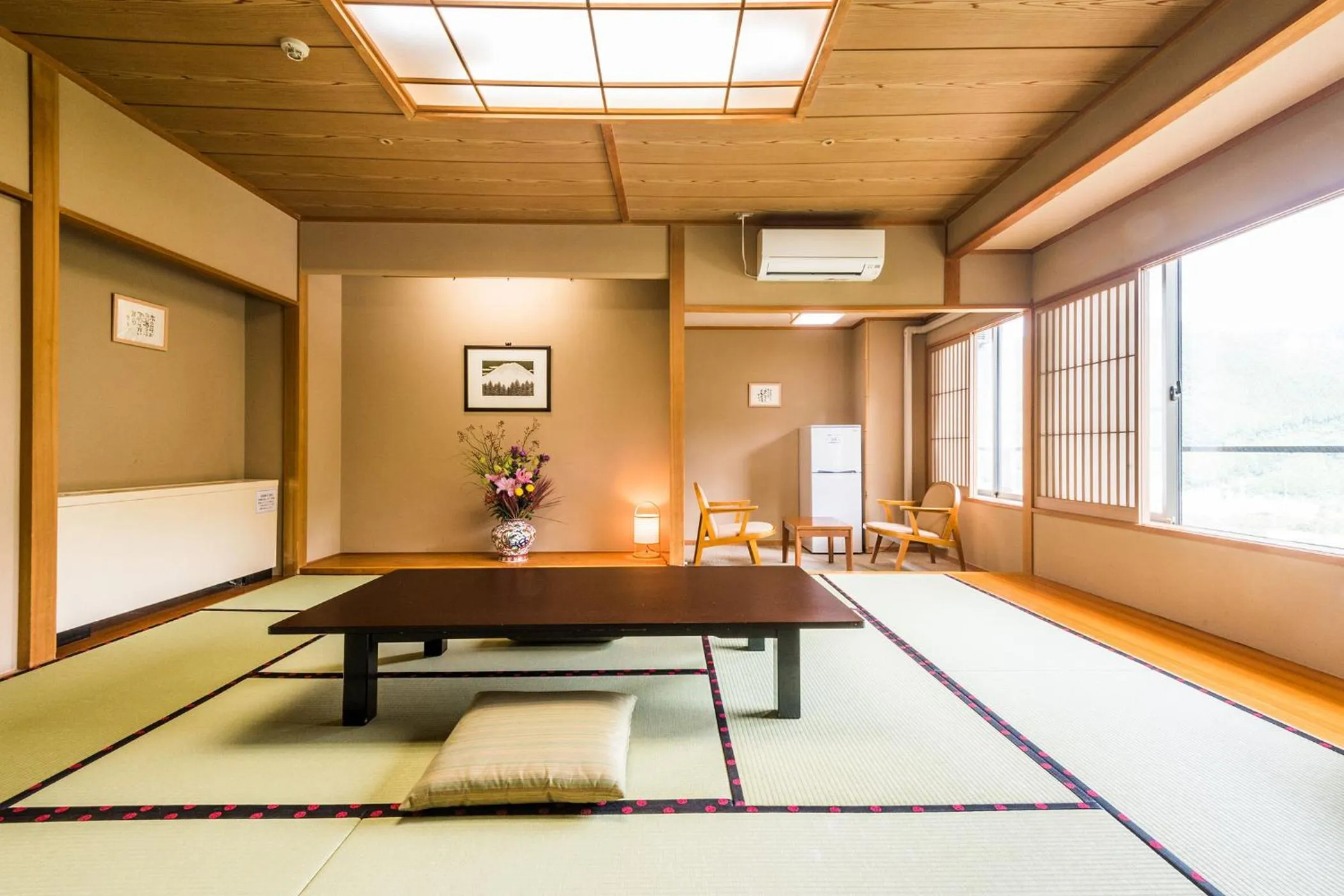 Photo of the whole room in Ooedo Onsen Monogatari Masuya