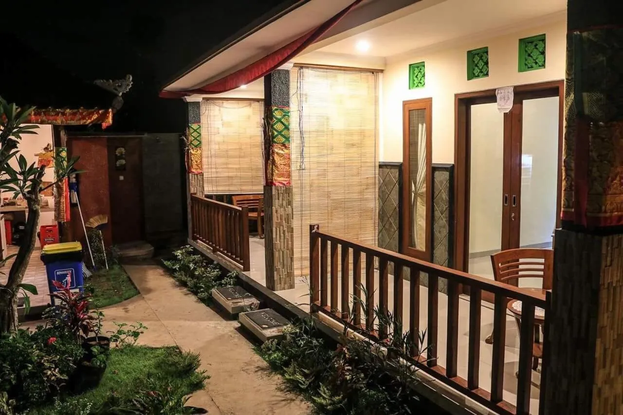 Reynold Artha Guest House