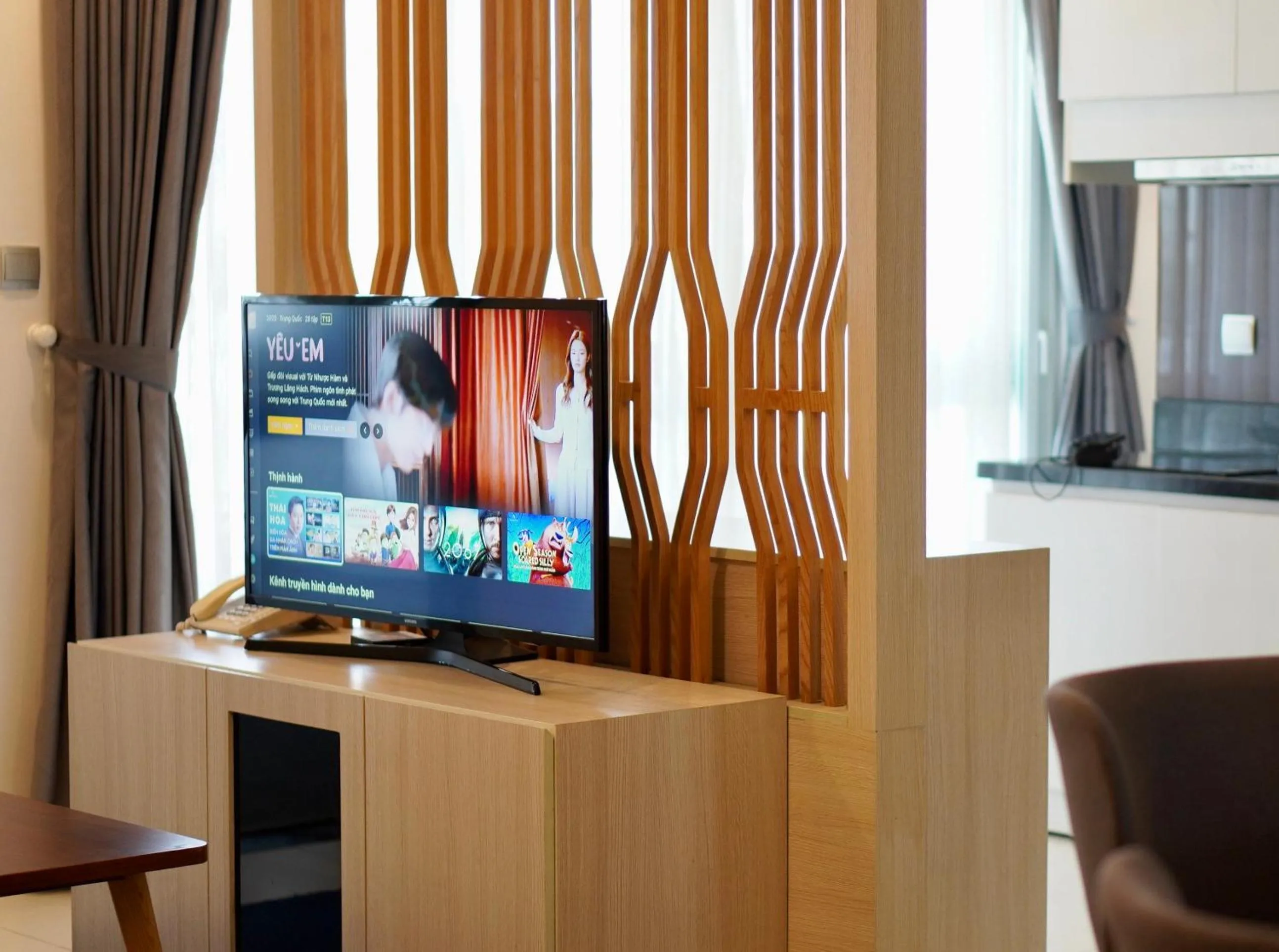 TV and multimedia in Đô Thành Residence by DDH
