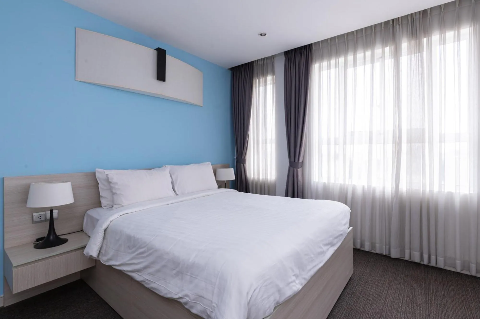 Bedroom, Bed in Đô Thành Residence by DDH