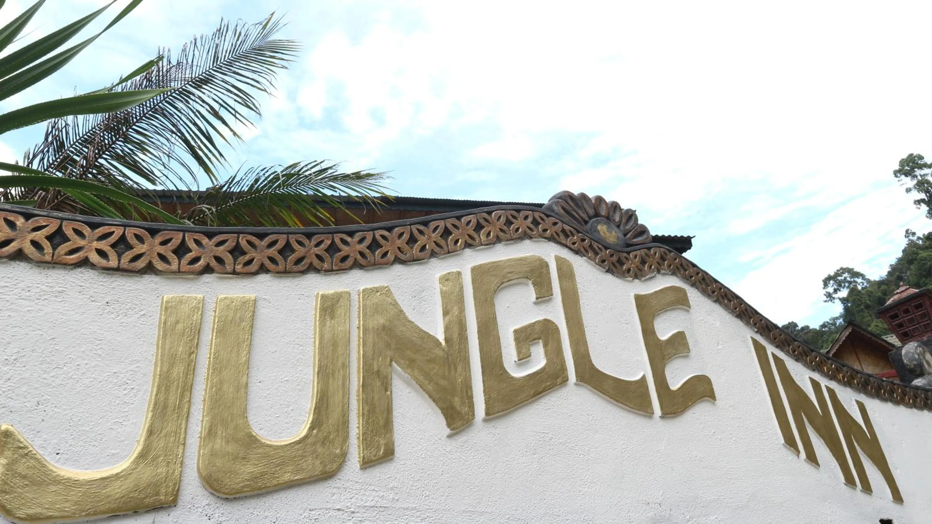 Jungle Inn Bukit lawang