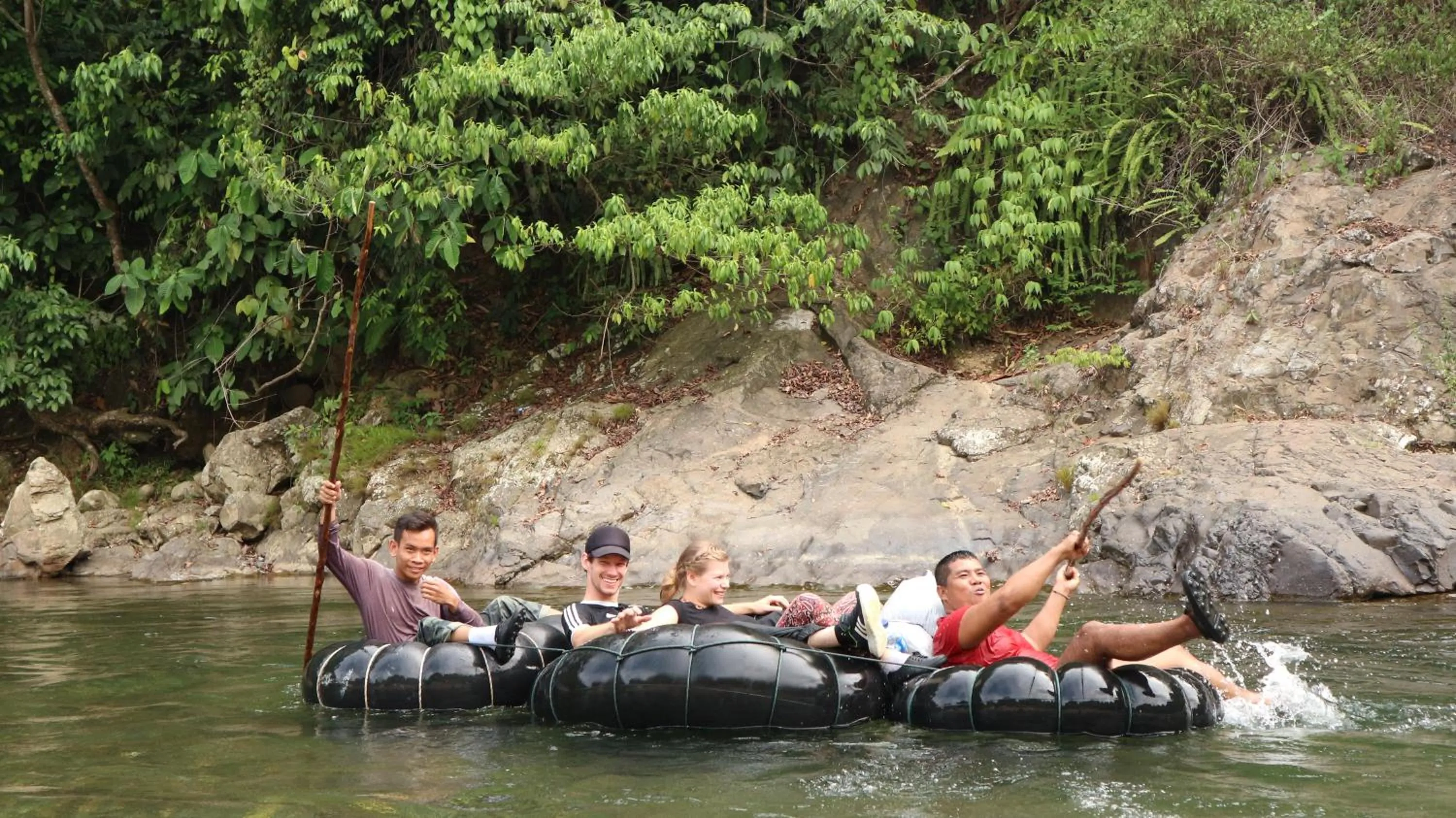 Jungle Inn Bukit lawang