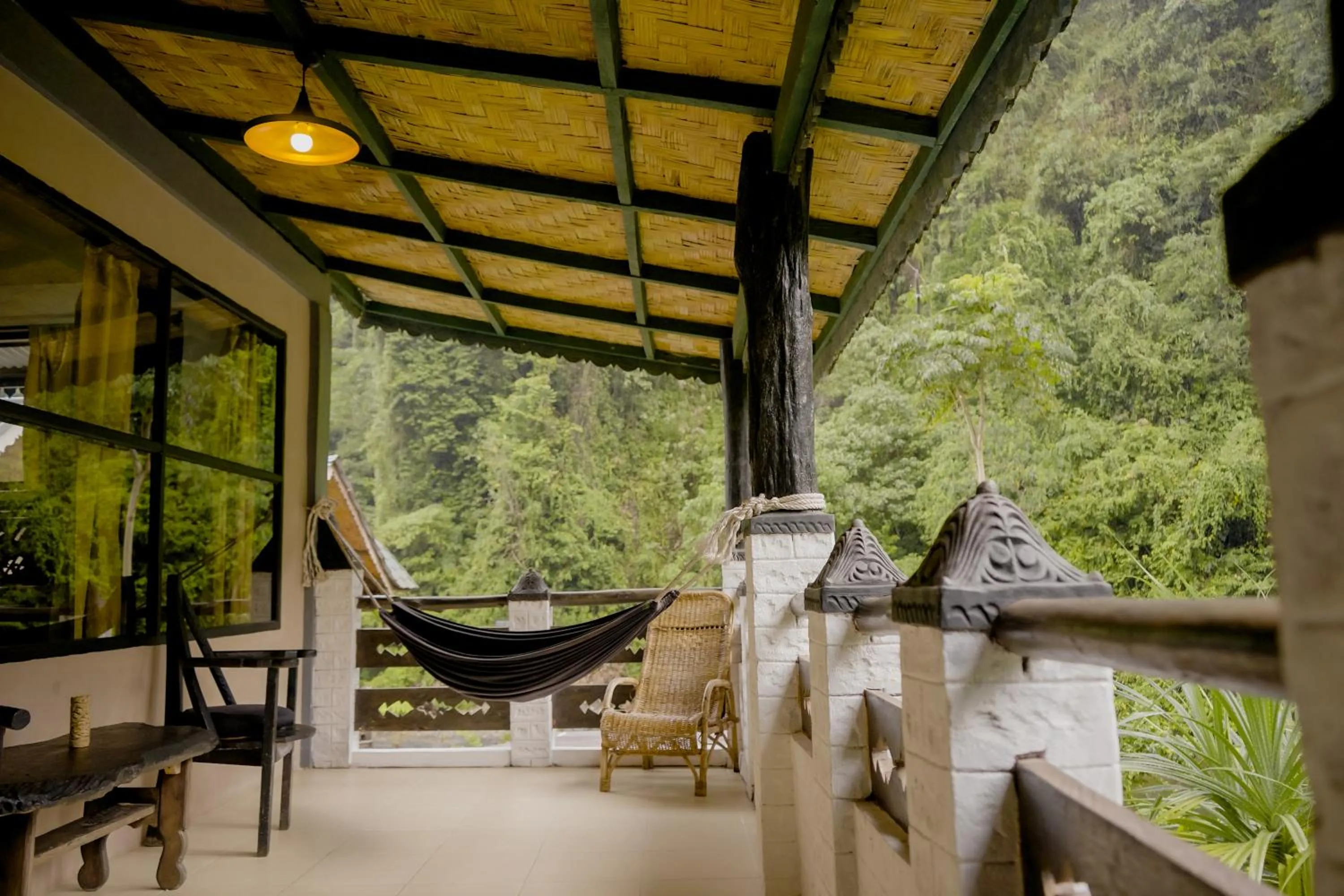 Jungle Inn Bukit lawang