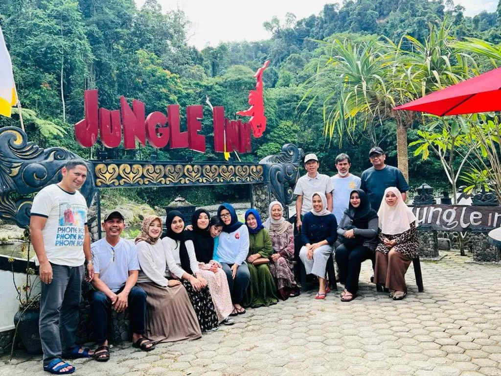 Jungle Inn Bukit lawang