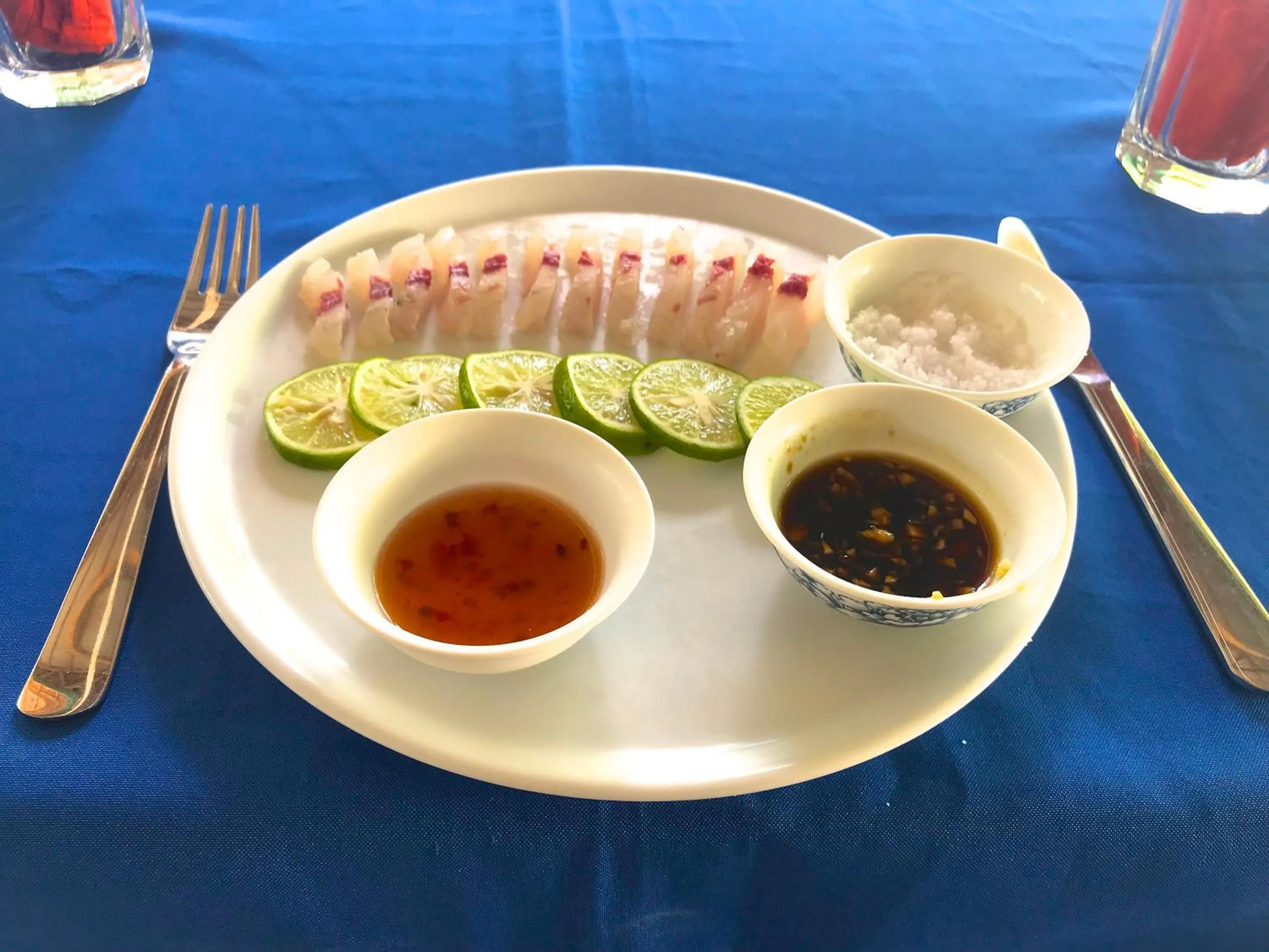 Restaurant/places to eat in Evis Resort at Nggatirana Island