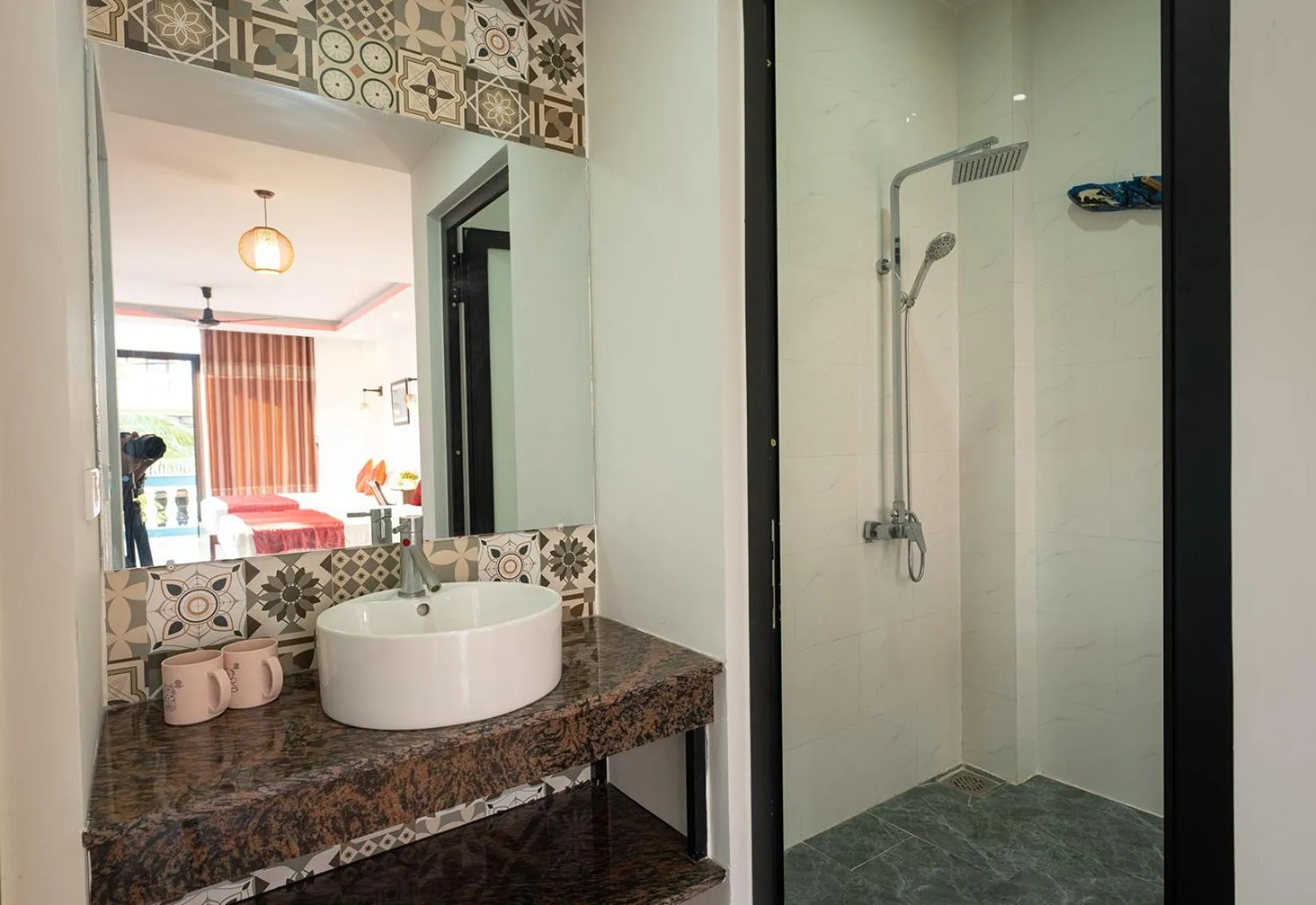 Bathroom in Hung Do Beach Homestay