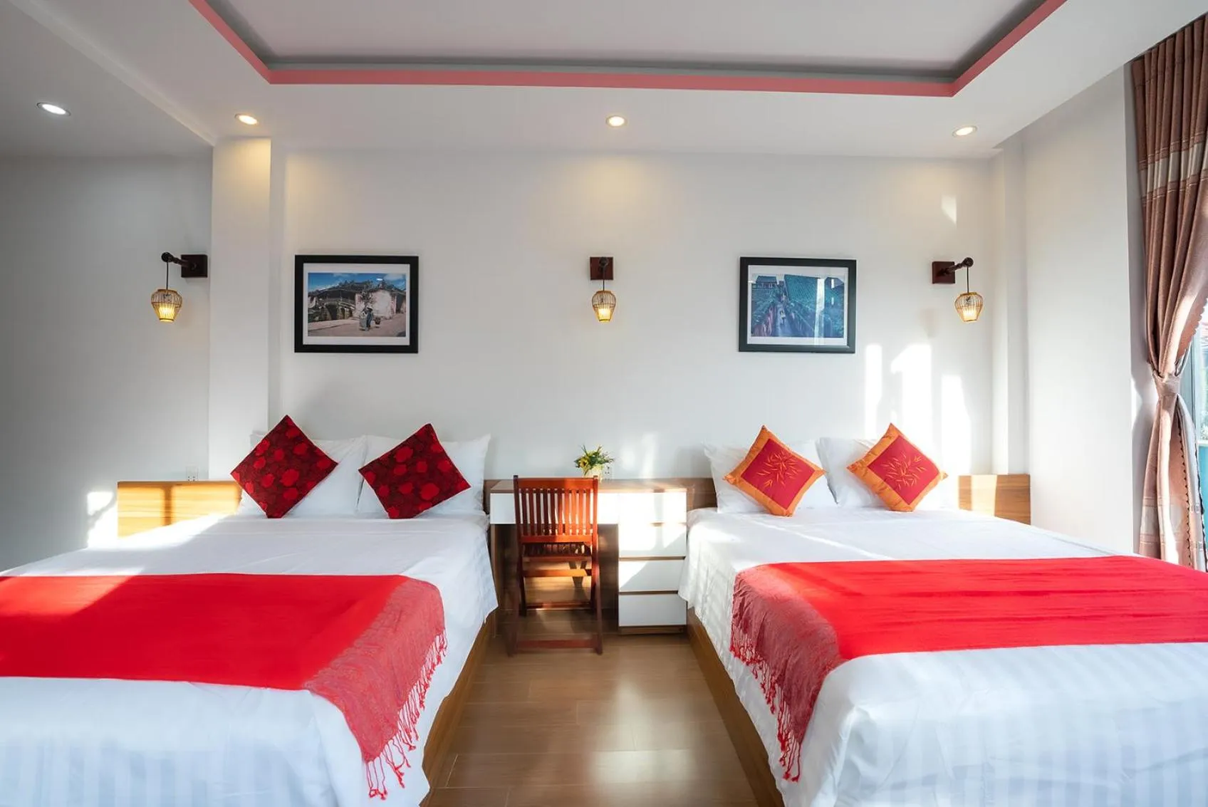 Bed in Hung Do Beach Homestay