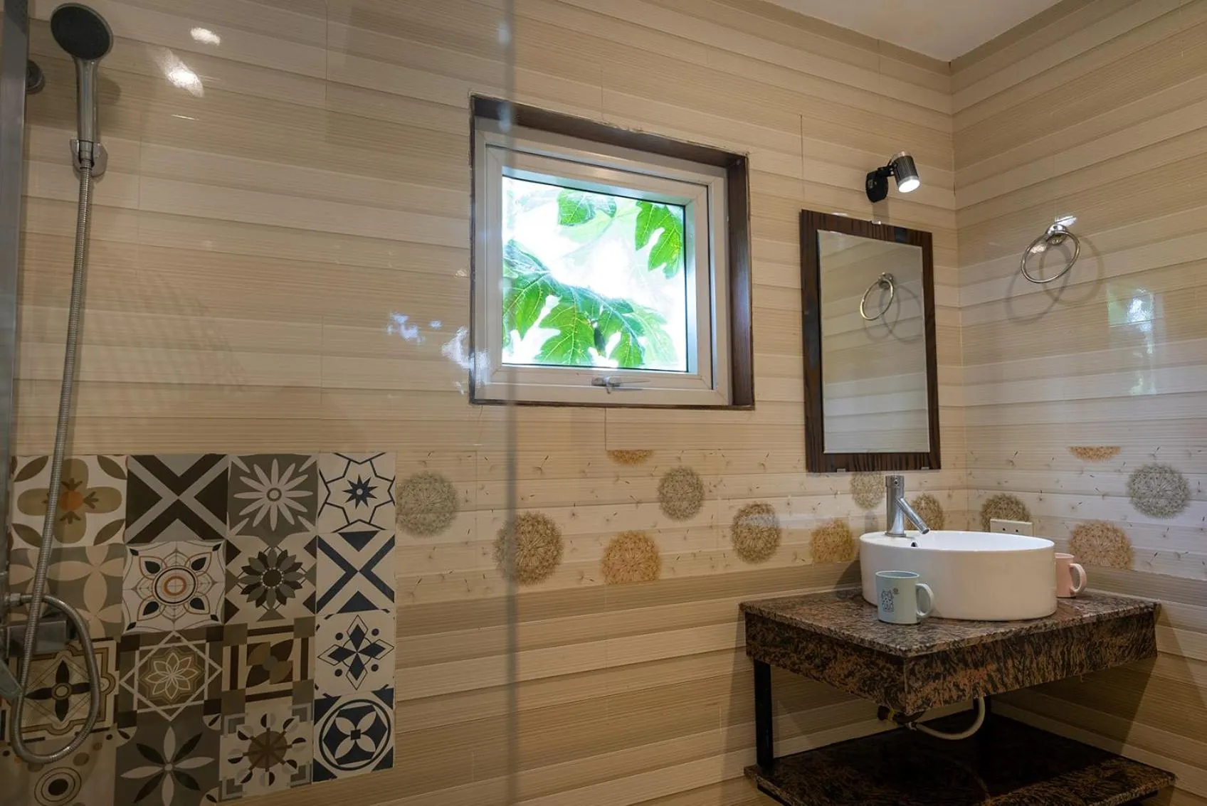 Bathroom in Hung Do Beach Homestay