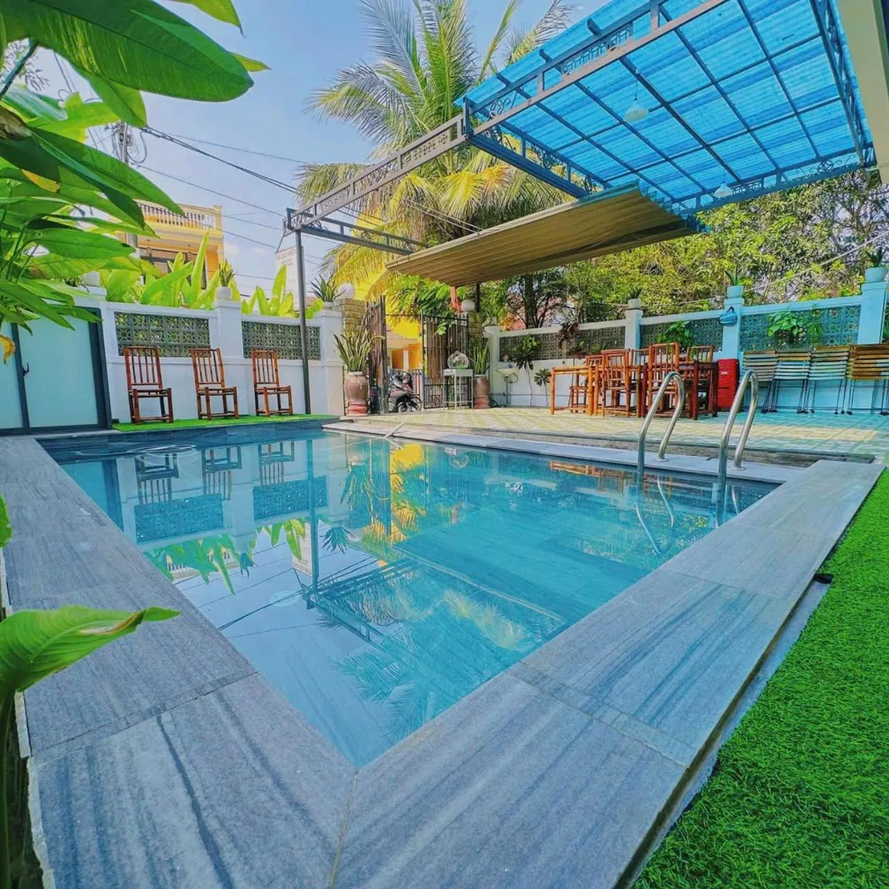 Hung Do Beach Homestay