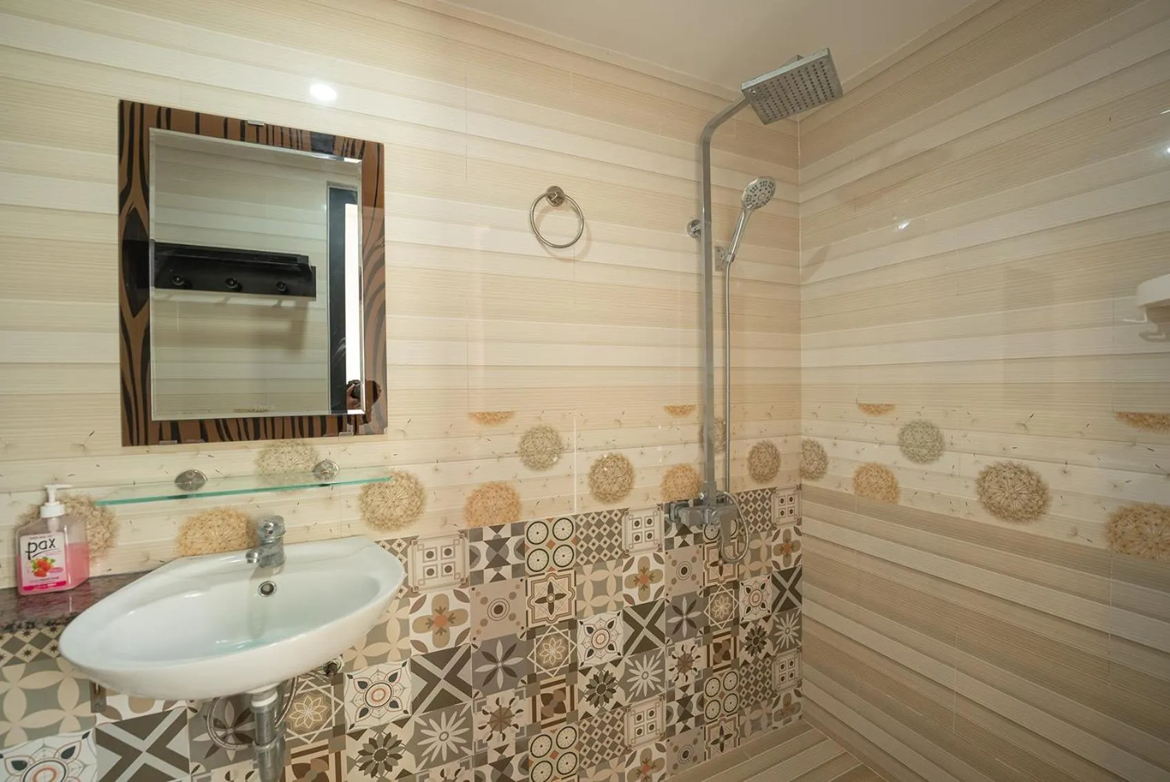Bathroom in Hung Do Beach Homestay