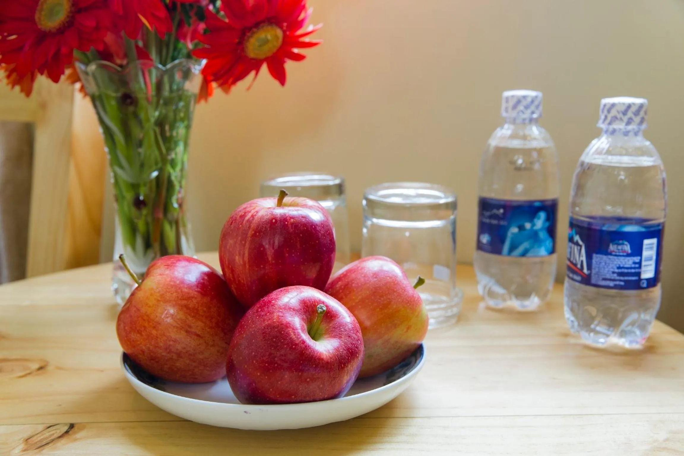 Food and drinks in Lucky Phu Quoc Hotel