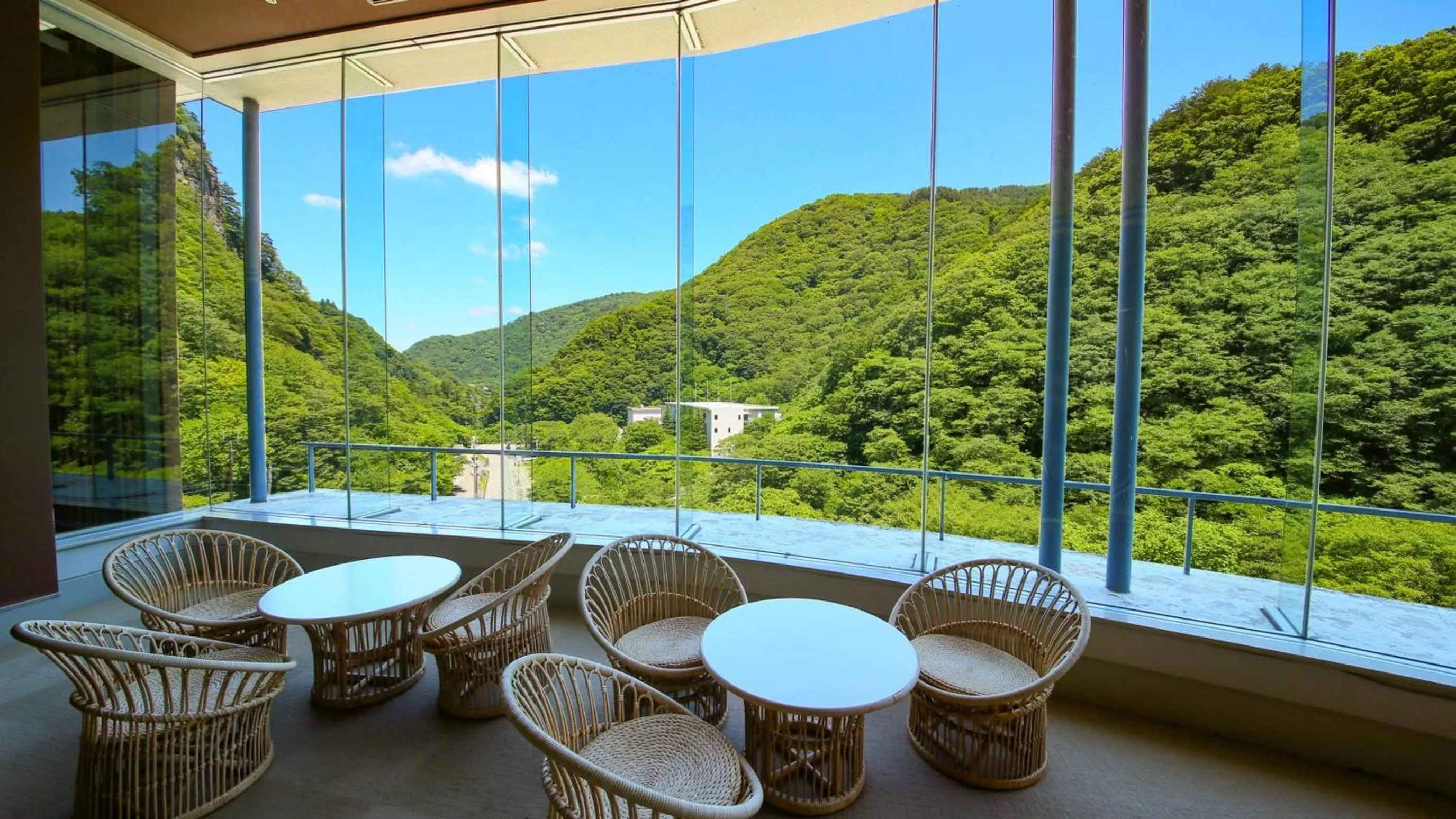 Lobby or reception in Ooedo Onsen Monogatari Higashiyama Grand Hotel