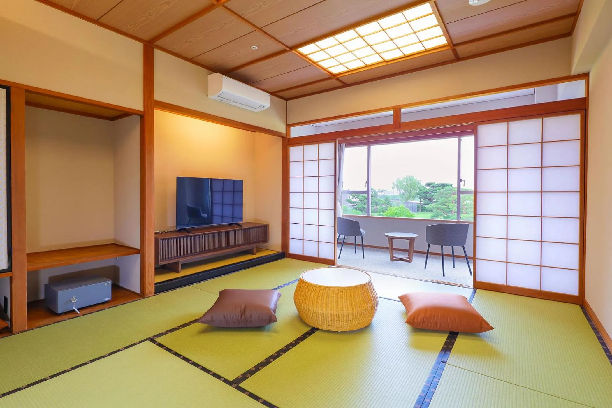 Ooedo Onsen Monogatari Premium Hotel Sokan