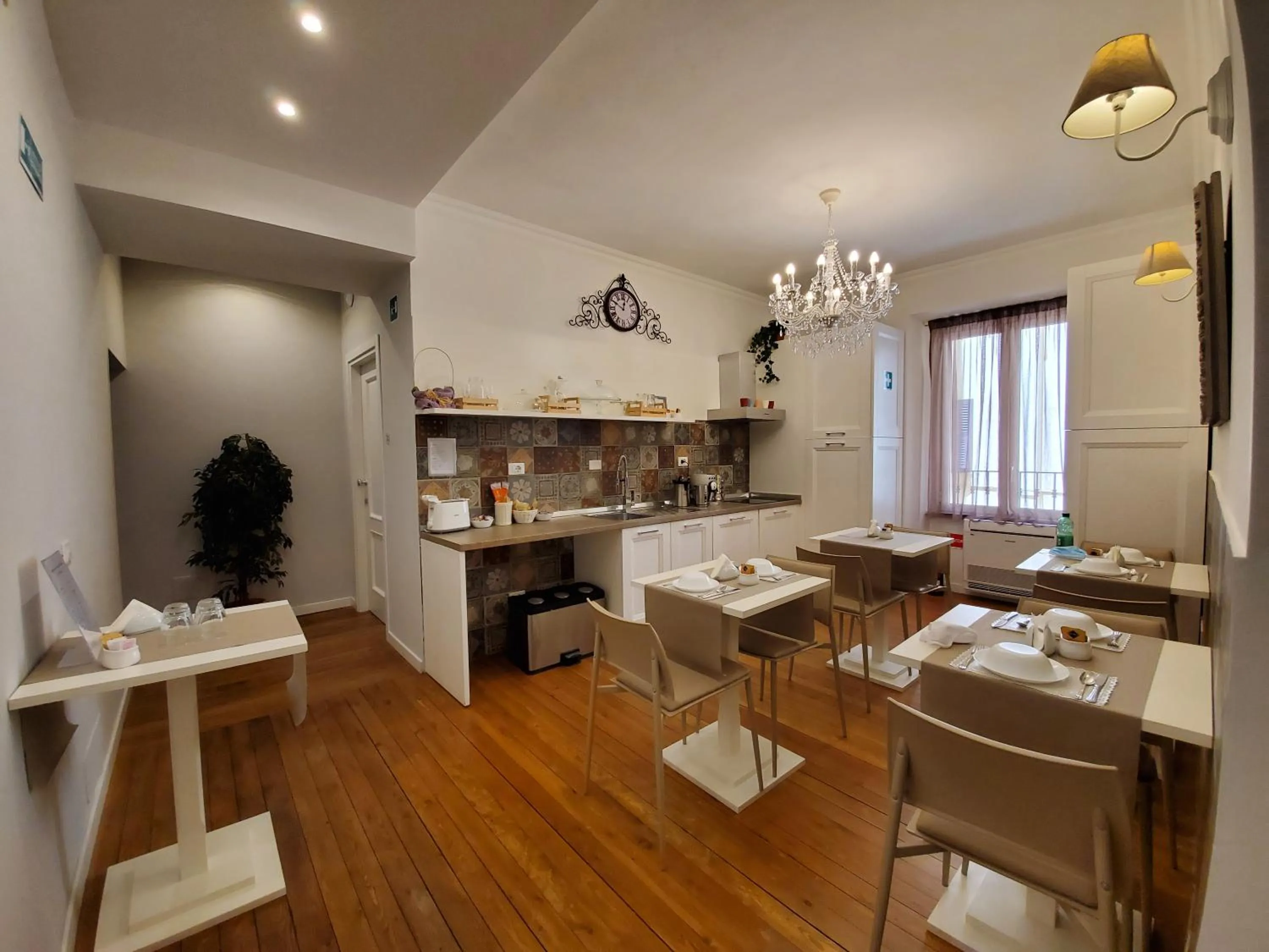 Breakfast in More Cola di Rienzo B&B