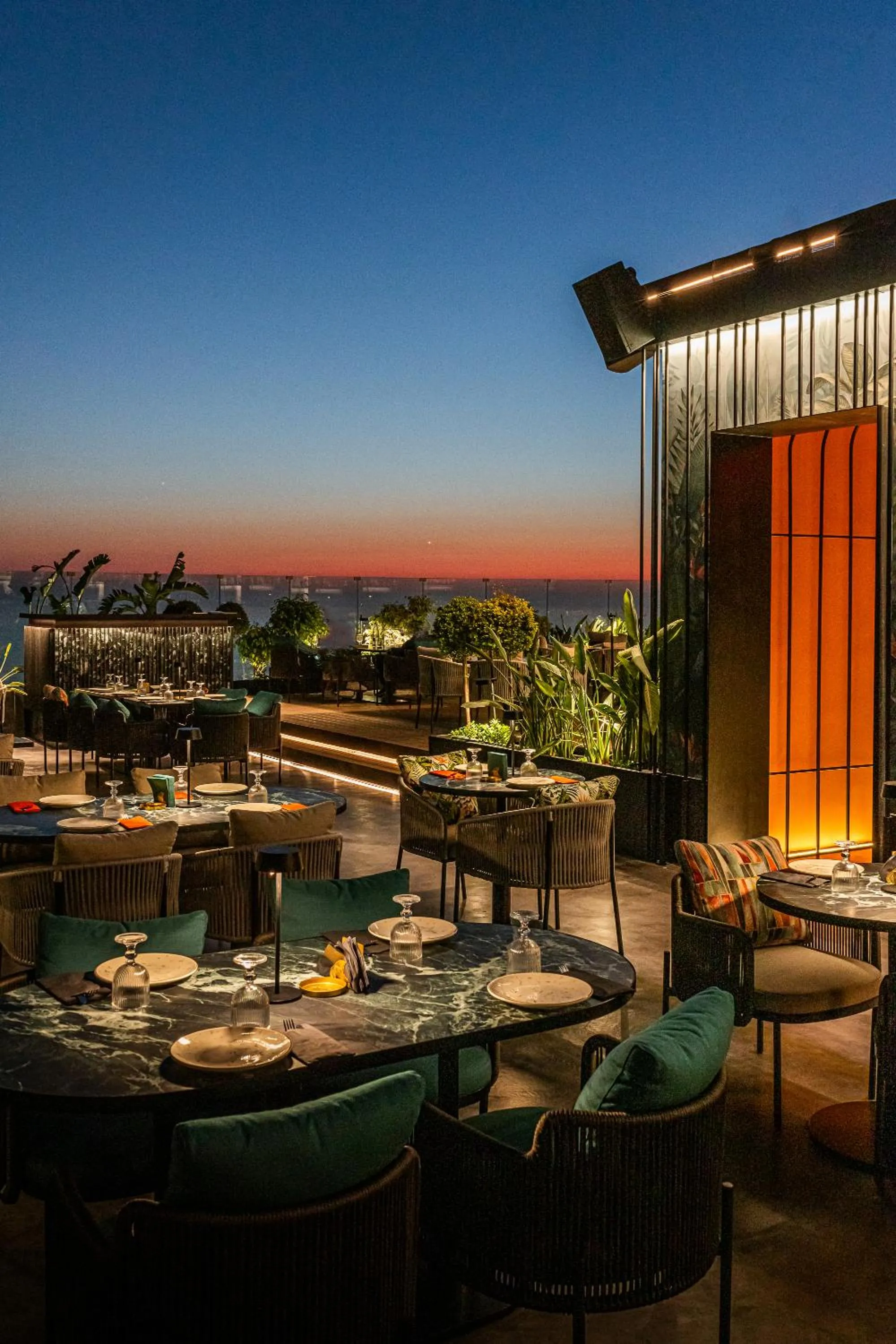 Restaurant/places to eat in BURJ ON BAY Hotel