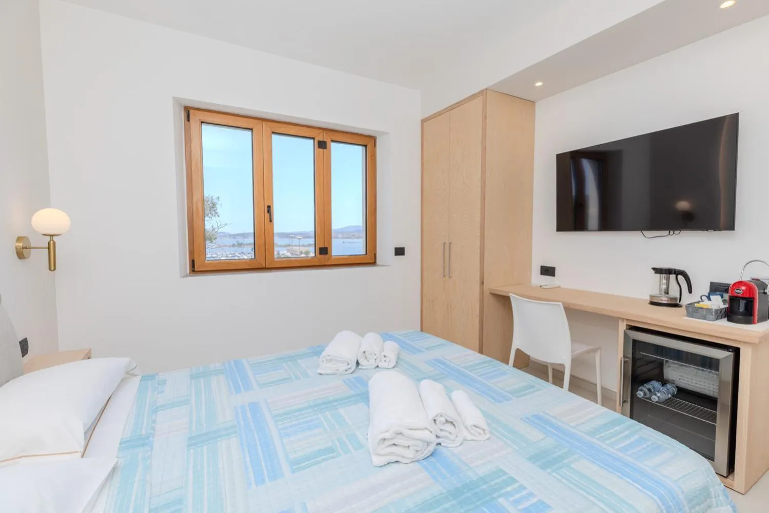 Bedroom, Bed in Antares Rooms and Suites