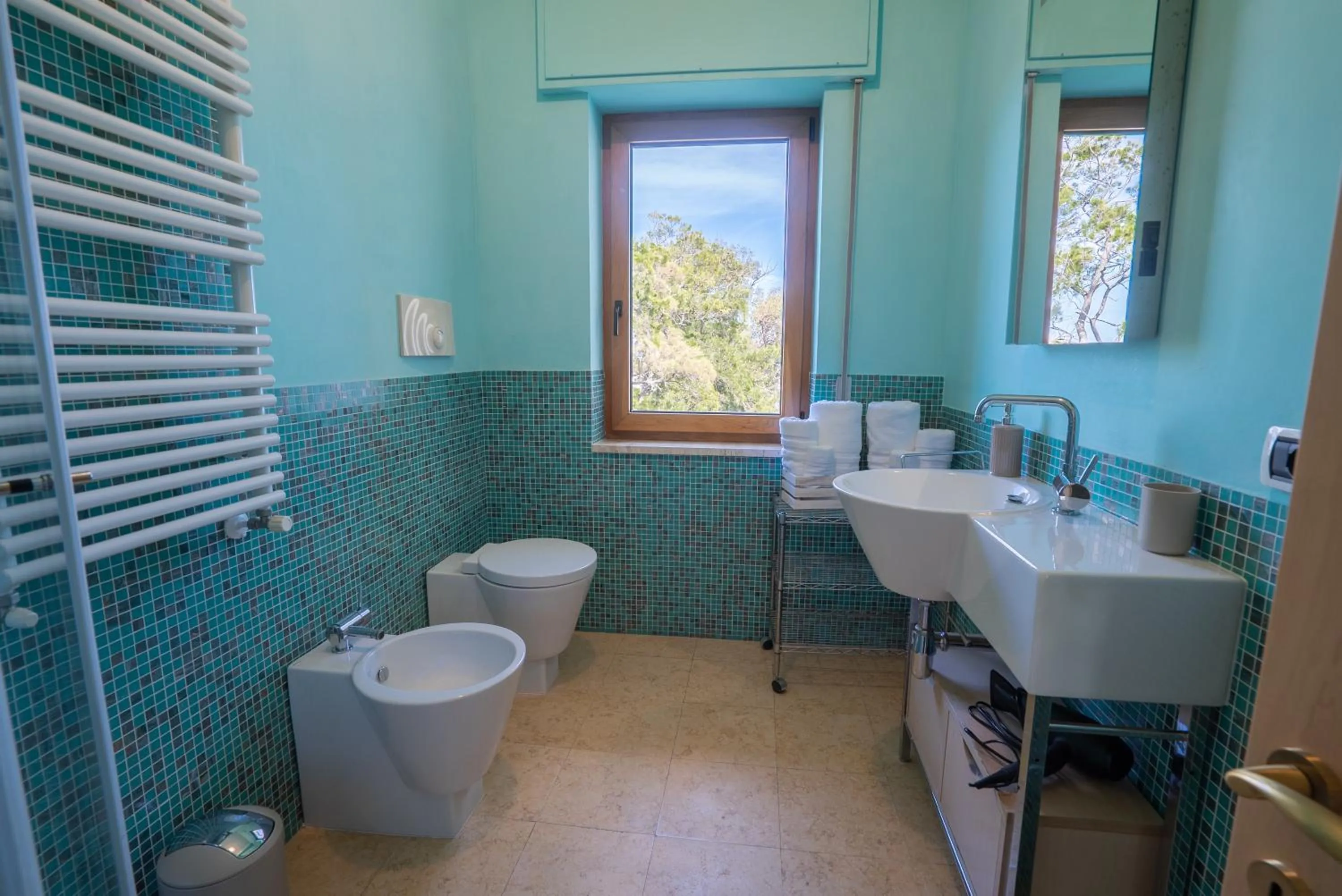 Bathroom in Antares Rooms and Suites