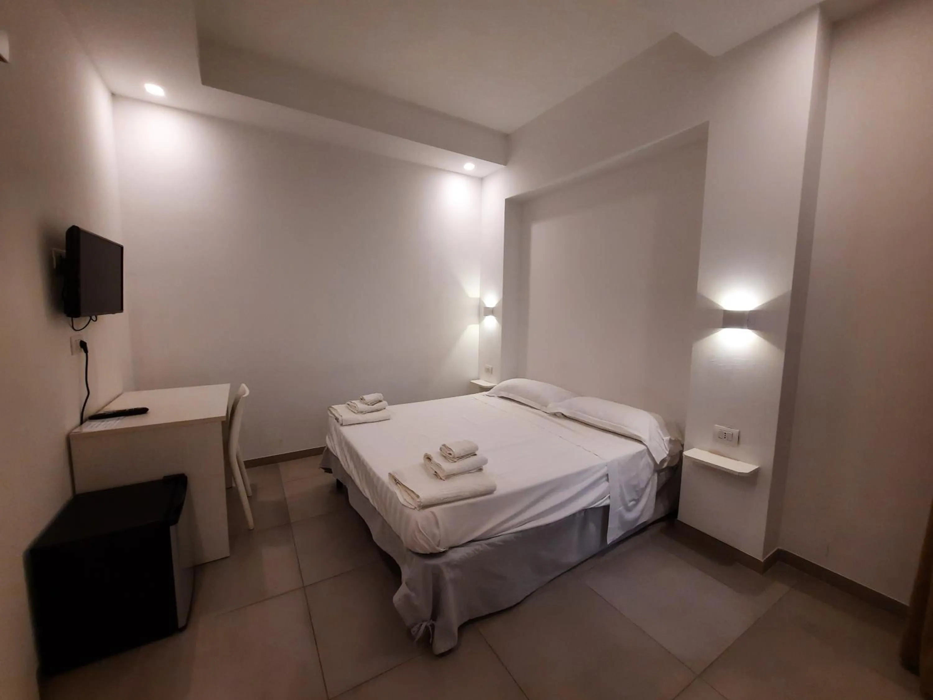 Bedroom, Bed in Antares Rooms and Suites