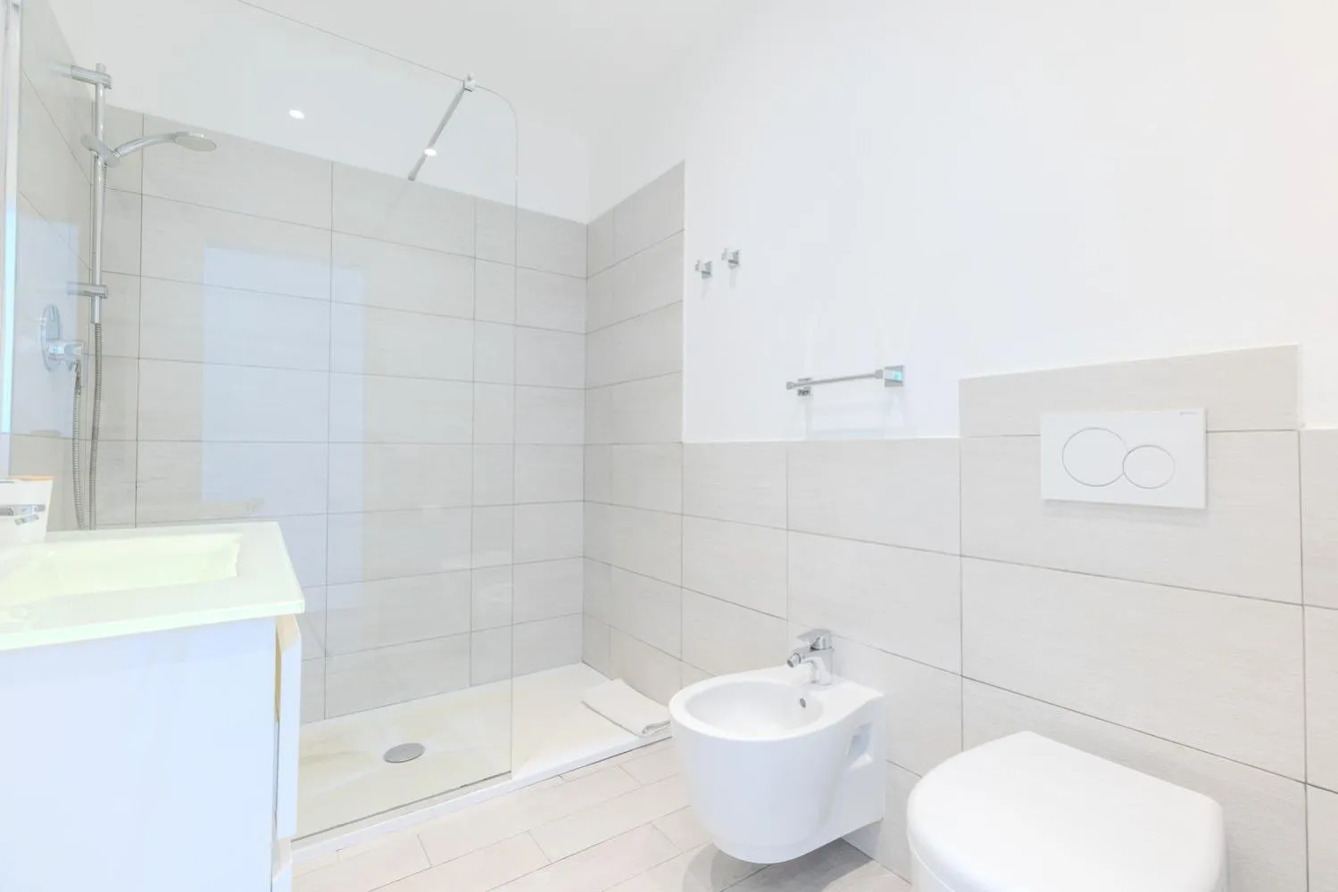 Antares Rooms and Suites