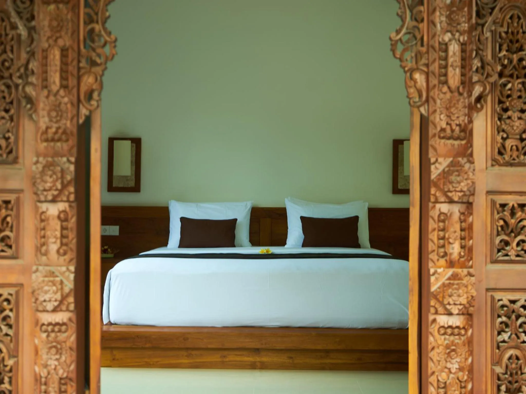 Bed in Eden House Ubud