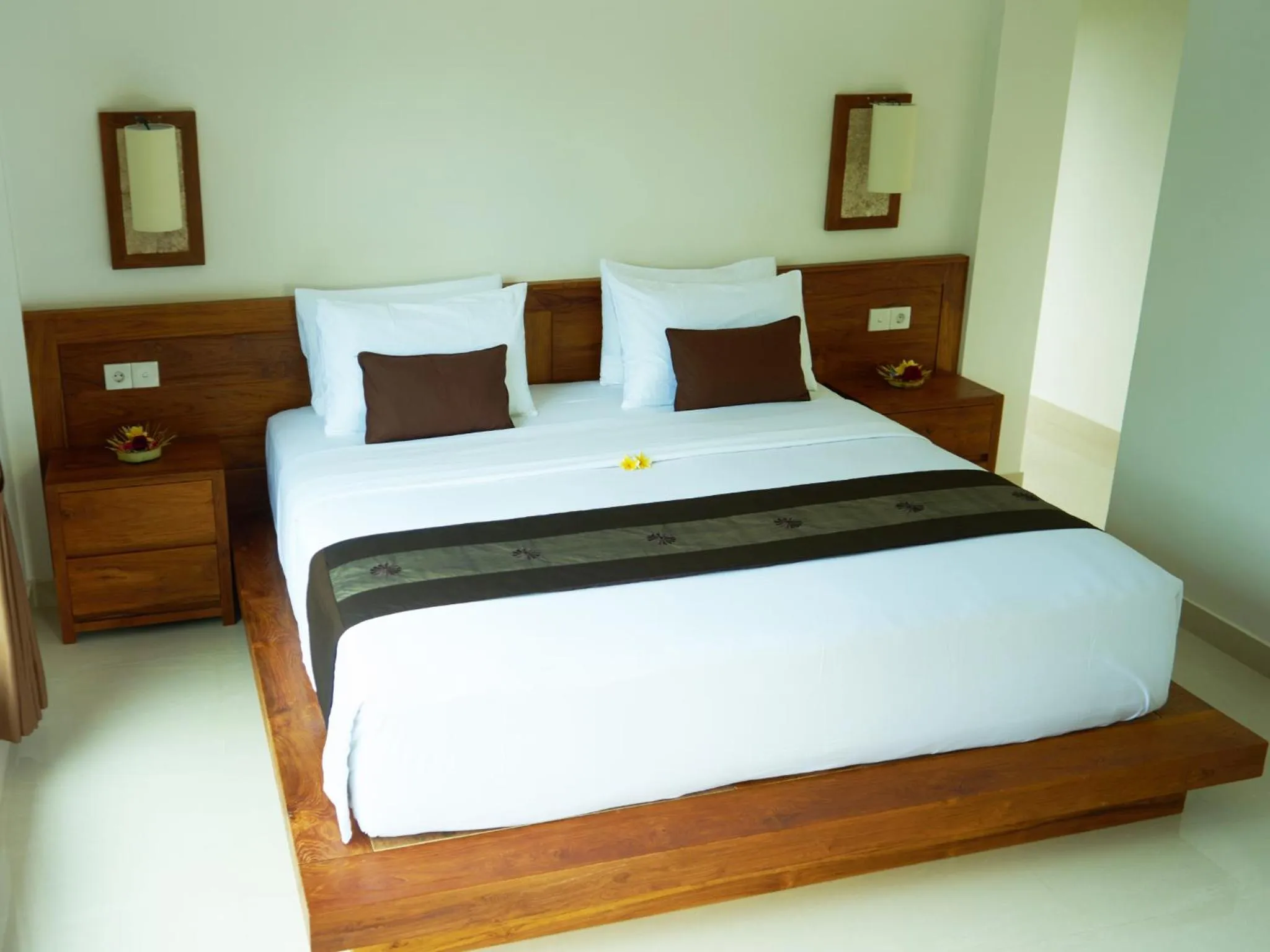 Bed in Eden House Ubud