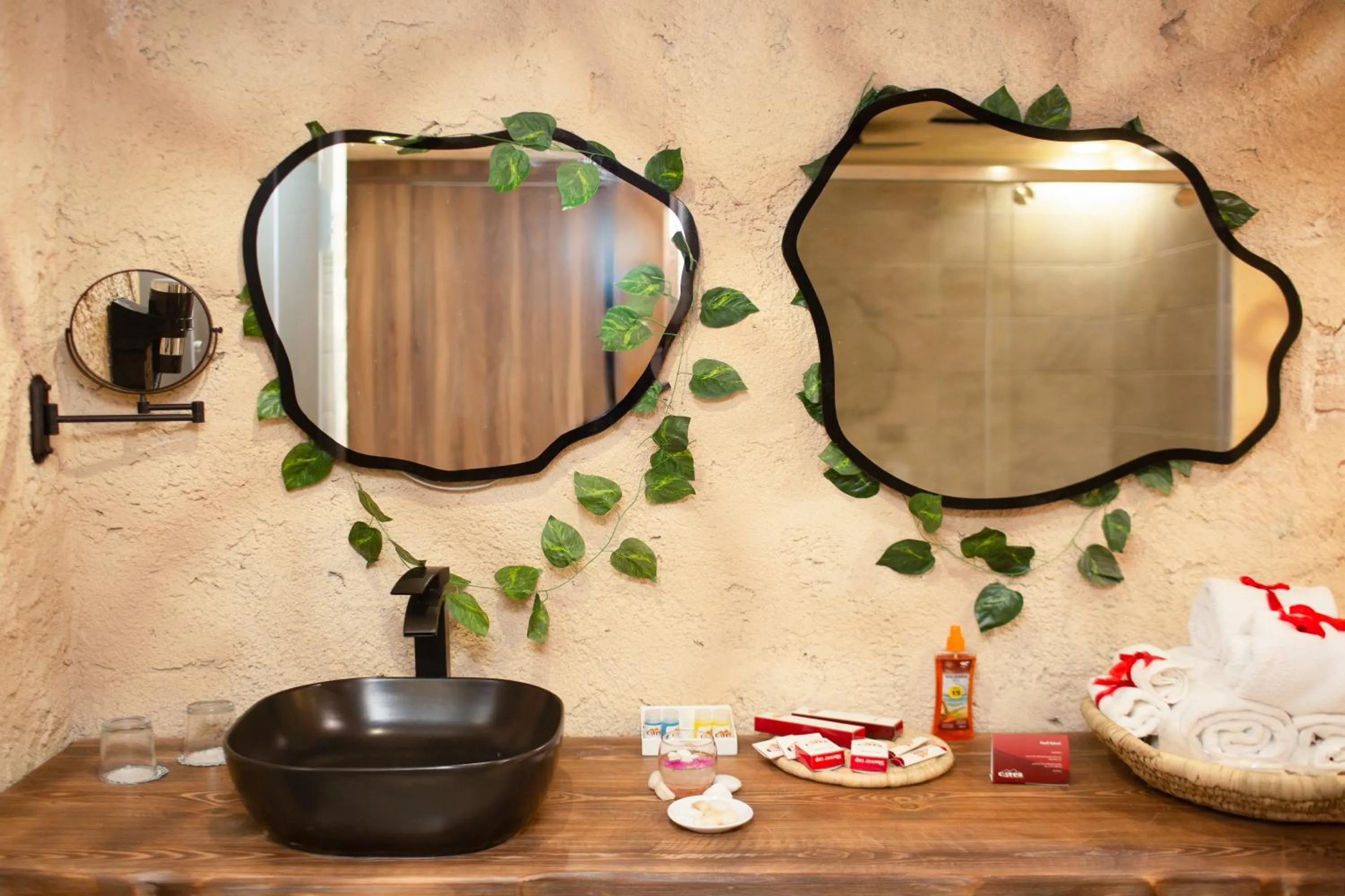 Toilet in Caves Beach Resort Adults Only