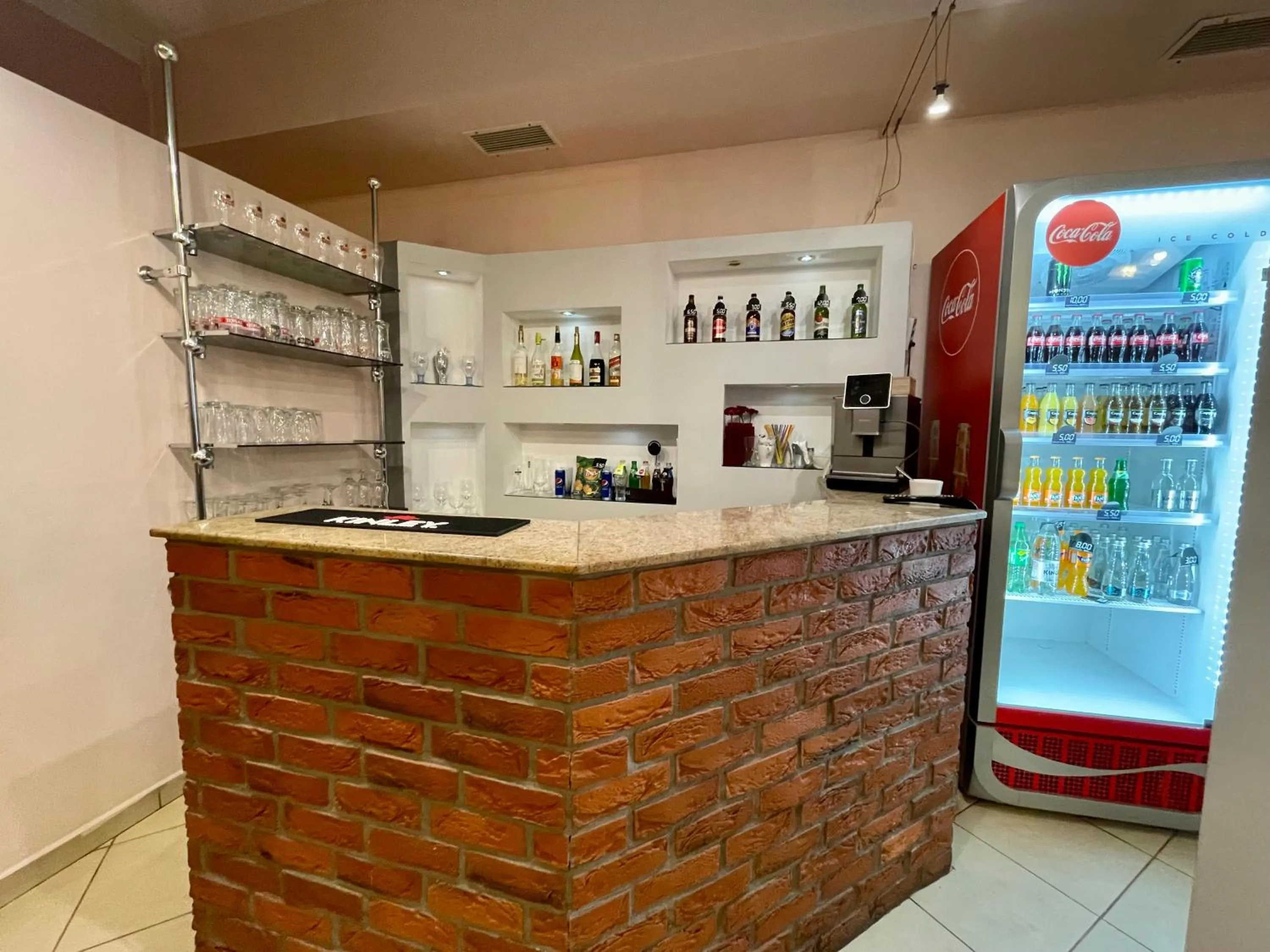 Staff in Hotel Dowhań