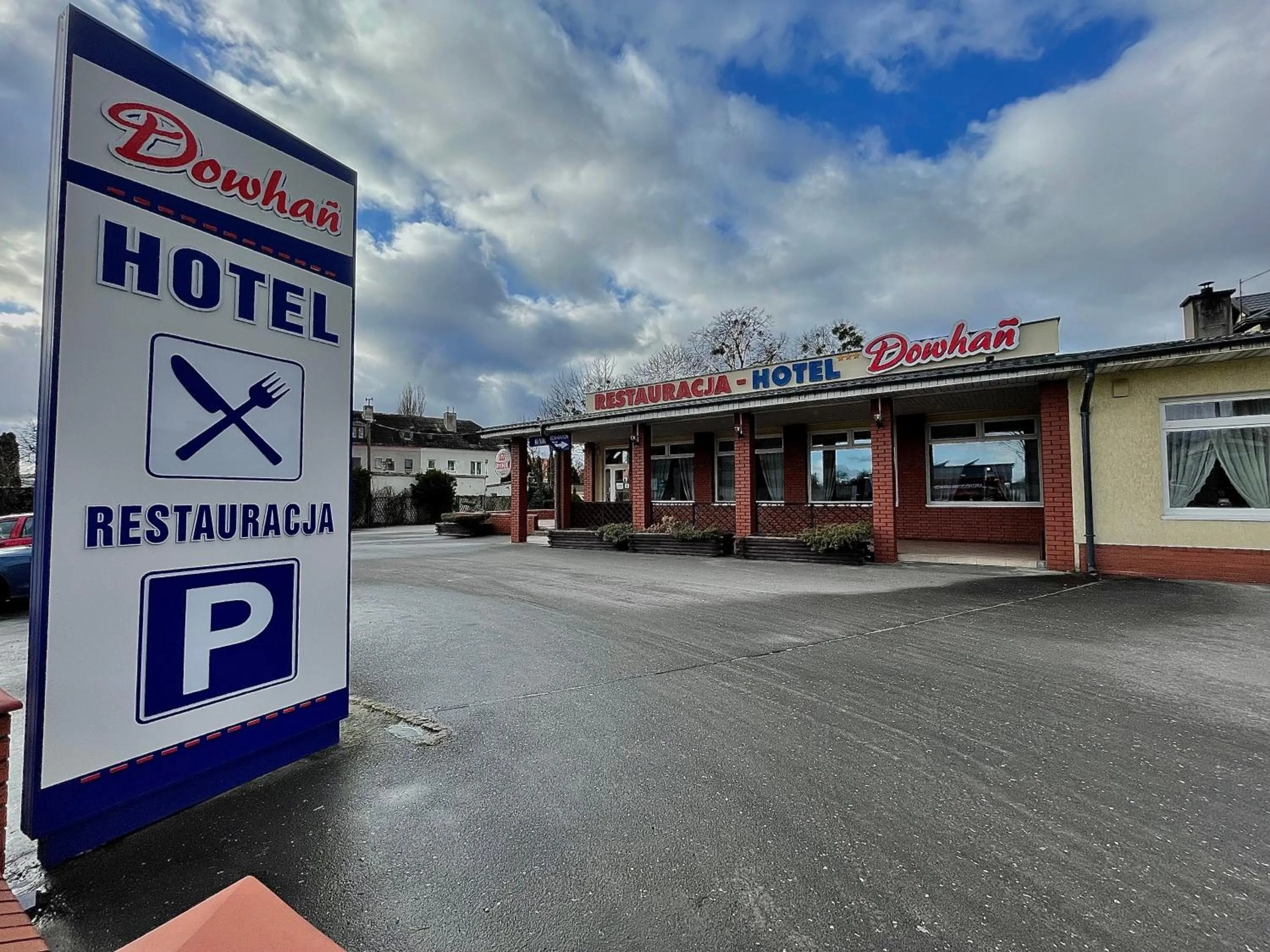 Property building in Hotel Dowhań