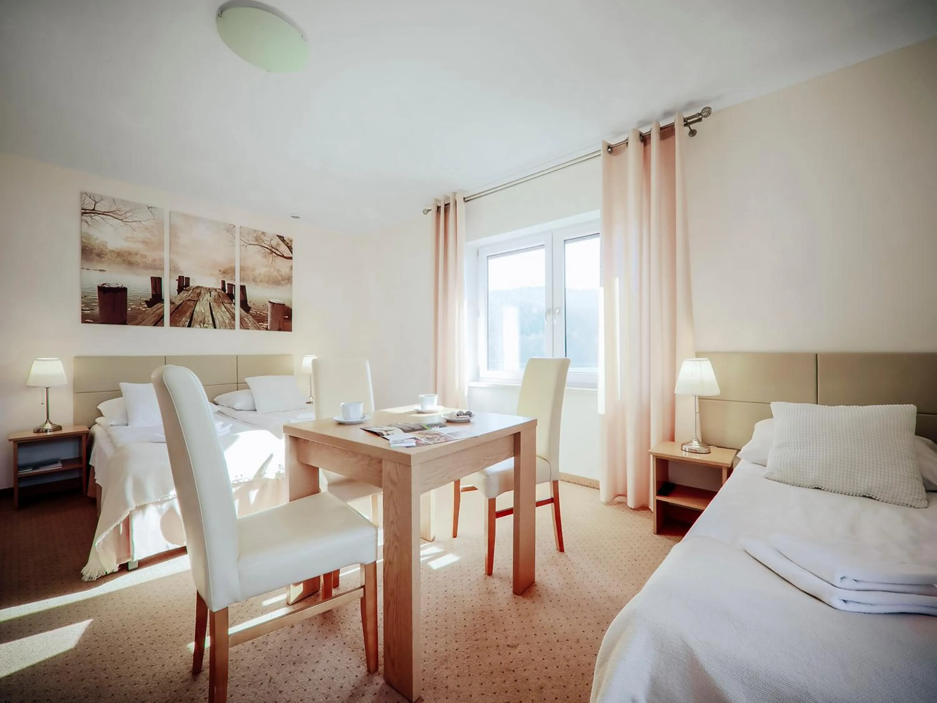 View (from property/room), Bed in Hotel Łaziska