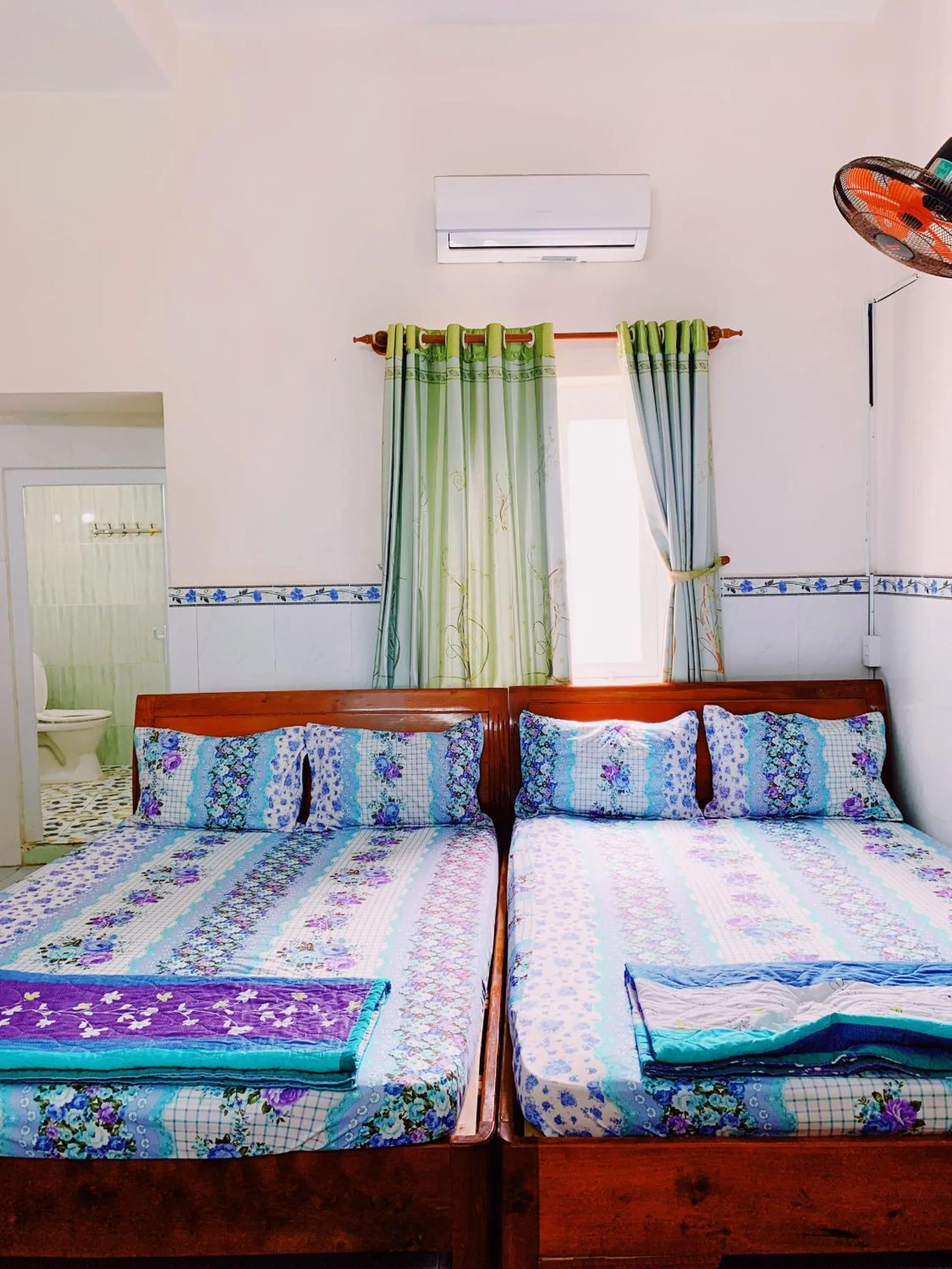 Bed in Phu Quy Hotel