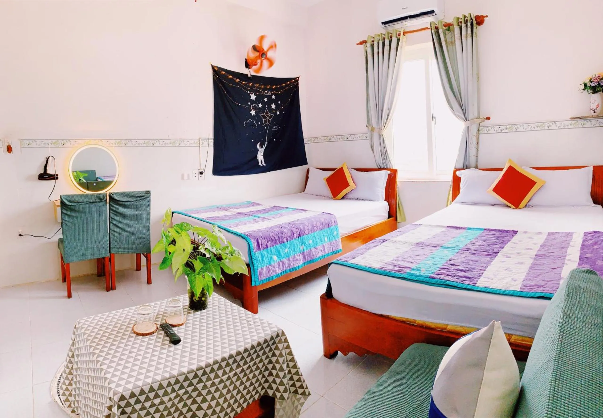 Bed in Phu Quy Hotel